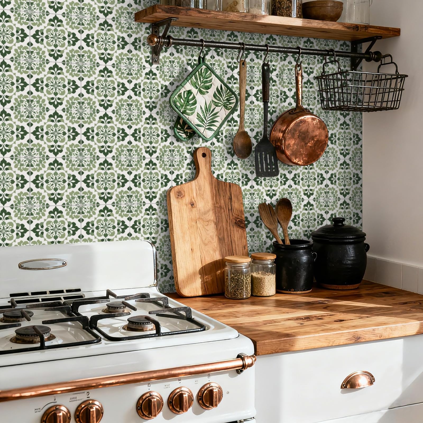 Peel and Stick Wall Tiles Moroccan Green Flowers Tiles Self Adhesive PVC Home Decor Backsplash Kitchen Tile Stickers Waterproof Tile Stickers for Bathroom 20x20cm /24 Pcs