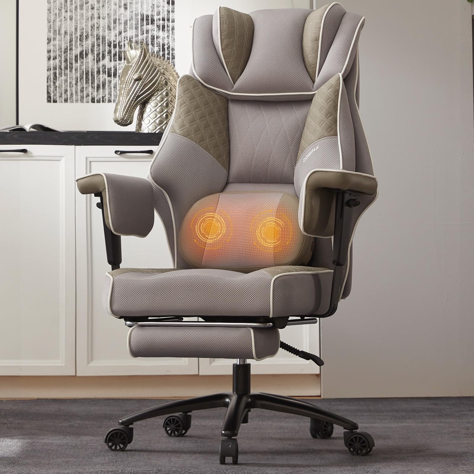Dowinx XXL Bürostuhl mit Massage-Lendenkissen & Extra-Dicker Sitzpolsterung,Chefsessel mit Atmungsaktivem Mesh & Verstellbaren Armlehnen, Ergonomischer Schreibtischstuhl mit Fußstütze(Grau)