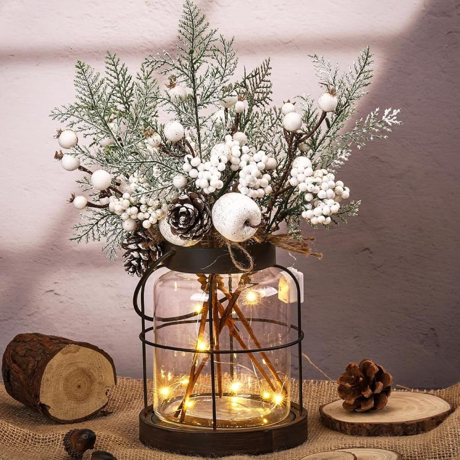 Vase vintage lumineux pour table de Noël, ambiance chalet d'hiver chaleureuse en famille