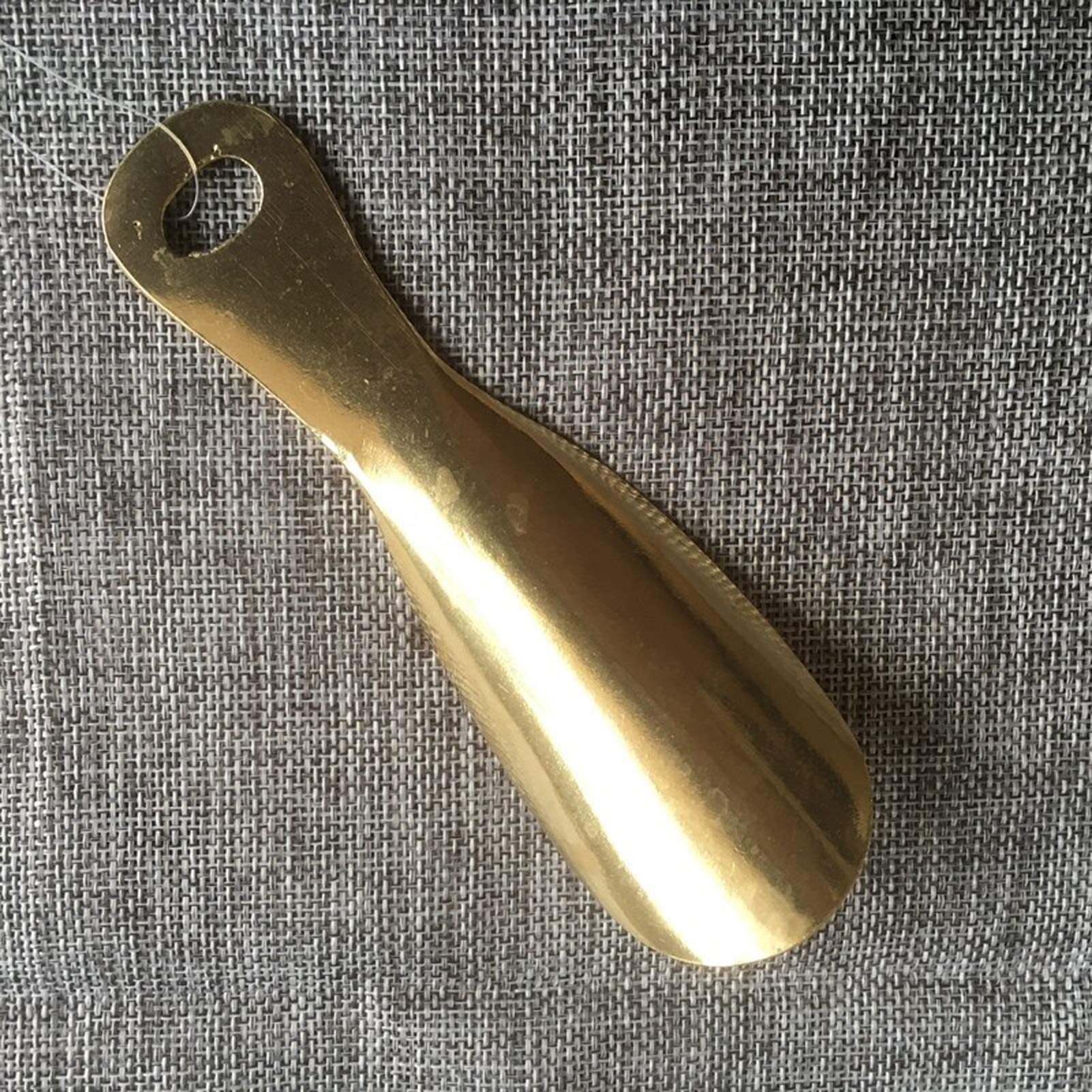 Handgefertigter Schuhlöffel aus Metall, 14 cm, Schuhlöffel aus massivem Messing, Schuhlöffel aus Metall, geeignet für schwangere ältere Frauen (Farbe: Messing, Größe: 14 cm x 5 cm) (Messing 14 cm x 5