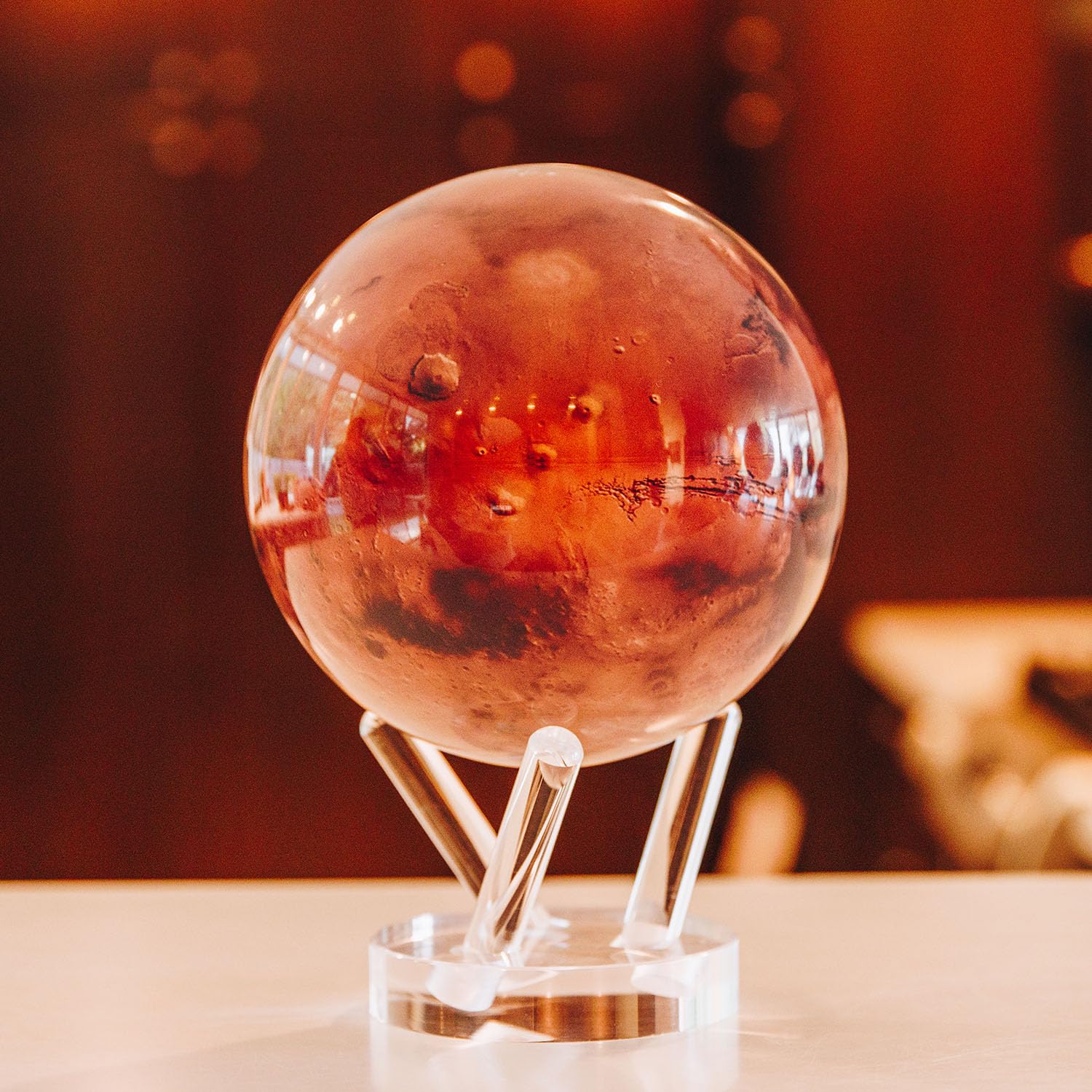 MOVA Globes Venere Classico (4,5") | Mappamondo Auto-Rotante a Energia Luminosa |Silenzioso, Senza Batterie né Fili |Decorazione da Scrivania o Idea Regalo Globo Spazio