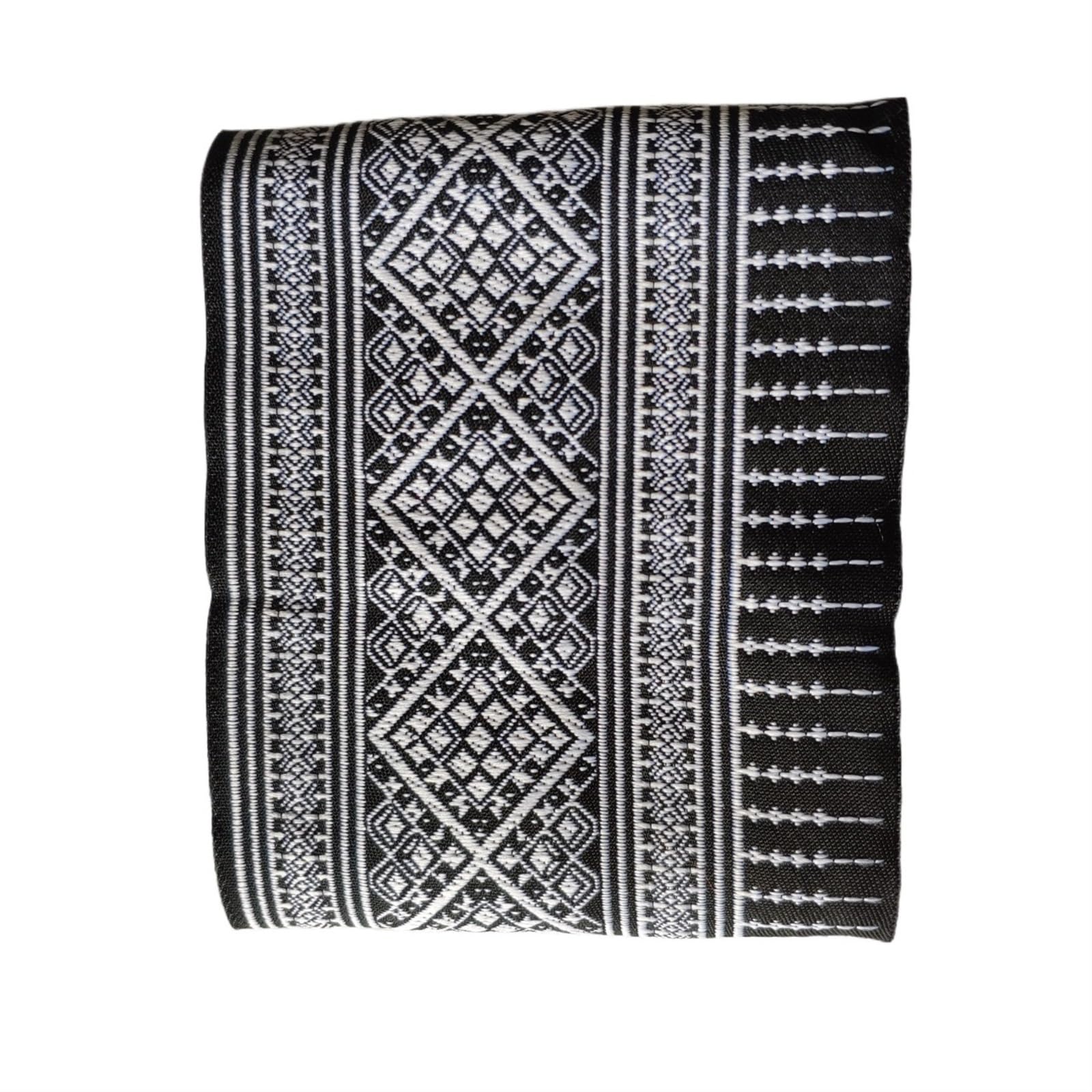 Wstążka tkana żakardowa, Kołnierzyk sukienki z żakardowej taśmy haftowanej krzyżykiem w stylu Hmong, czarny, 10 cm x 2 jardy, poliester