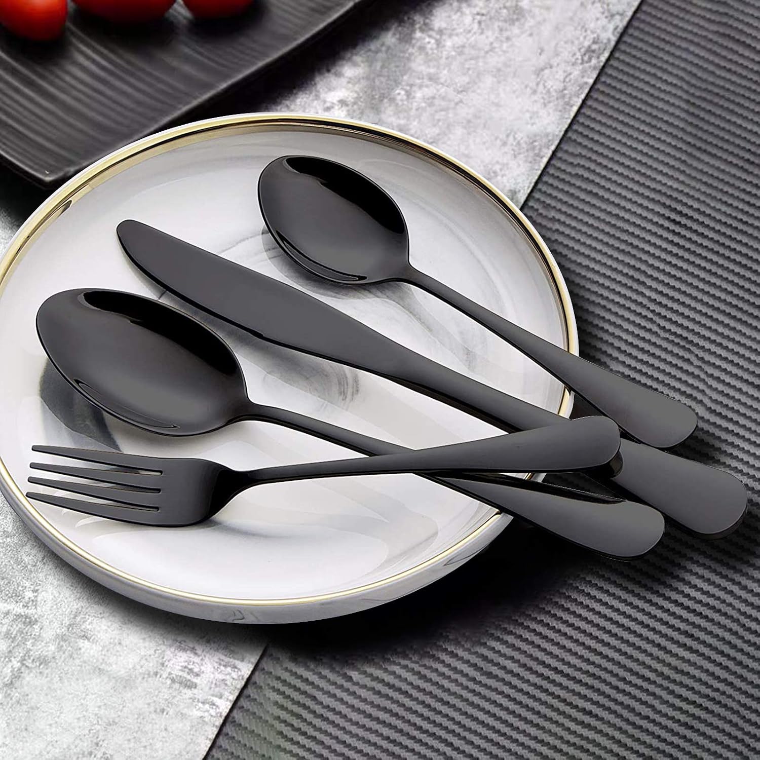 Black Silverware Set, Umite Chef 24 Piece Stainless Steel Flatware Set, Kitchen Cutlery Set Service for 4, Tableware Eating Utensil Set with Steak Knives for Home and Restaurant, Dishwasher Safe