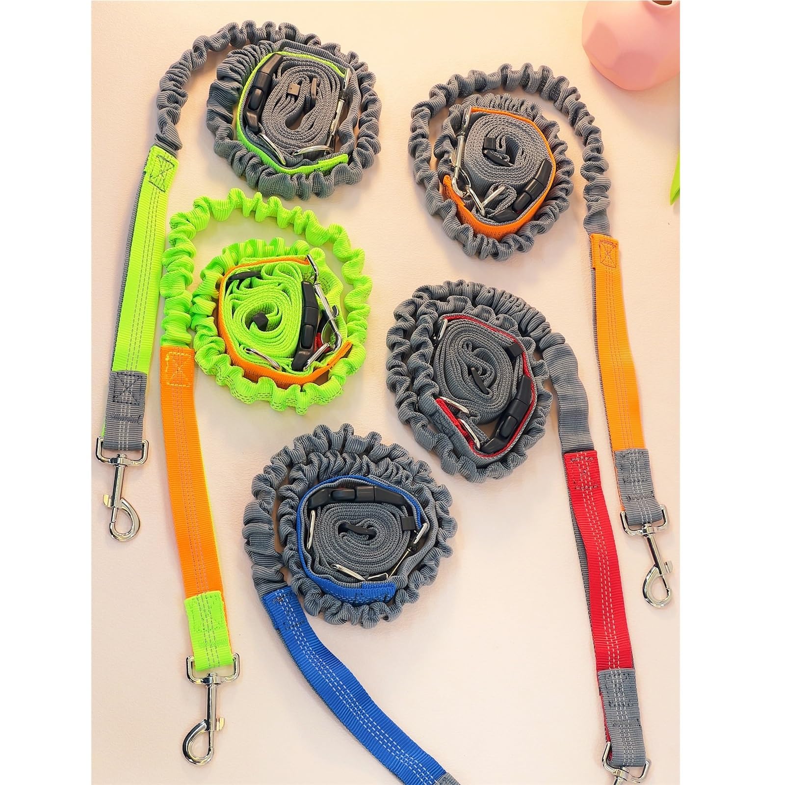 Hunde-Laufgurt 1 Multifunktionales elastisches Laufzugseil for Outdoor-Sportarten, Hundespaziergänge, spezielles Hundeseil, Hundekette(Color4)