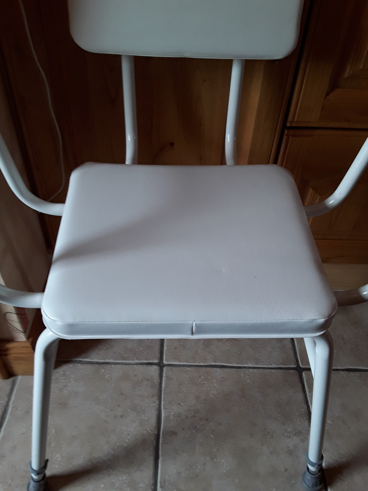 Aidapt Replacement Padded Seat for the Malling Range of Perching Stools