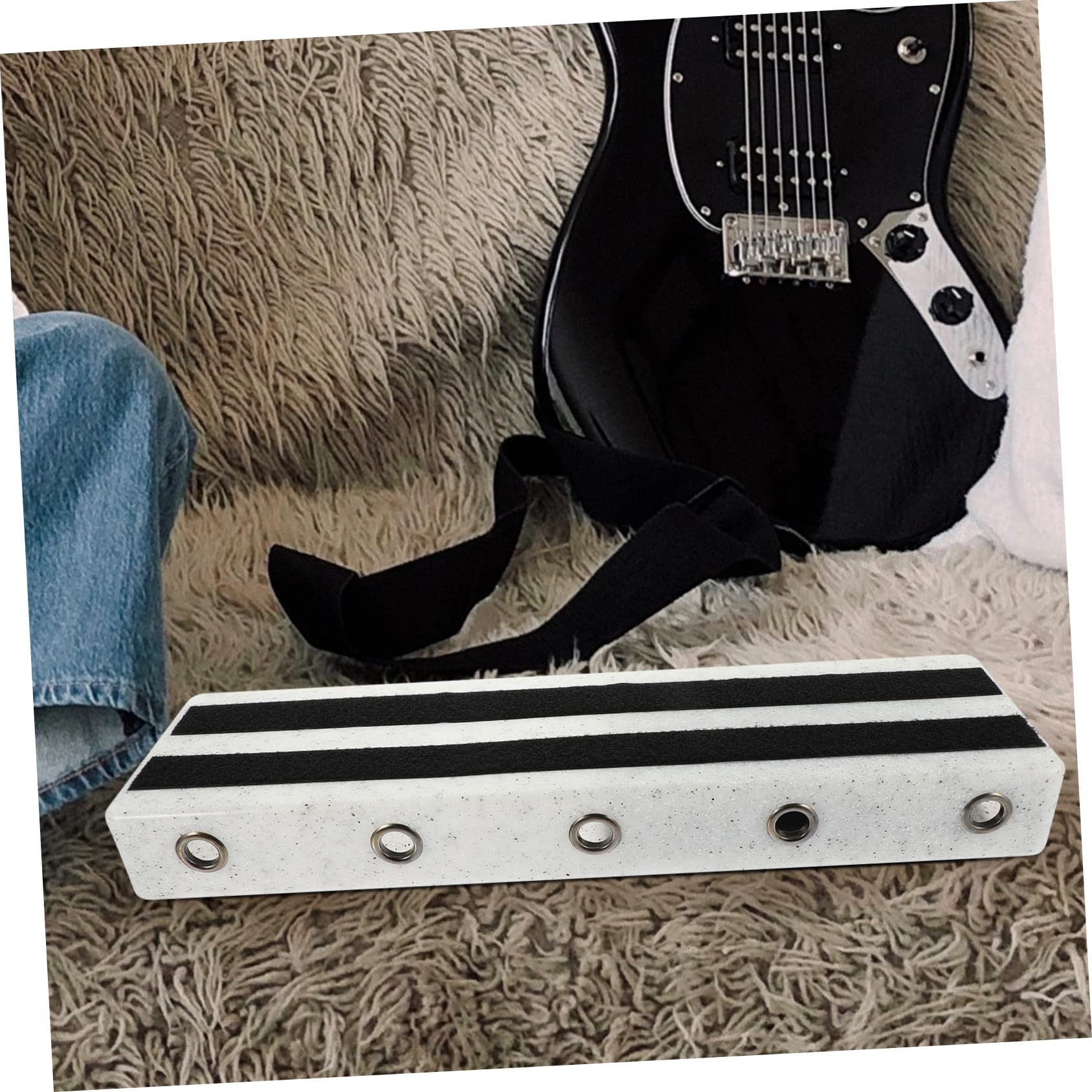 Beaupretty Pedalera de Efectos para Guitarra Eléctrica, Base Práctica de Efectos Diseño Hueco, Soporte Resistente para Pedales, Organizador Funcional para Uso en Casa y Profesionales