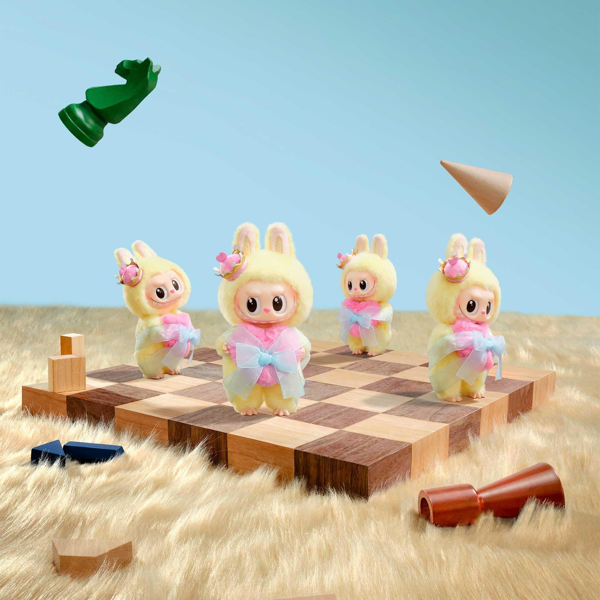 POP MART LET'S CHECKMATE 2体セット Amazon.com: POP MART The Monsters Let's Checkmate Series