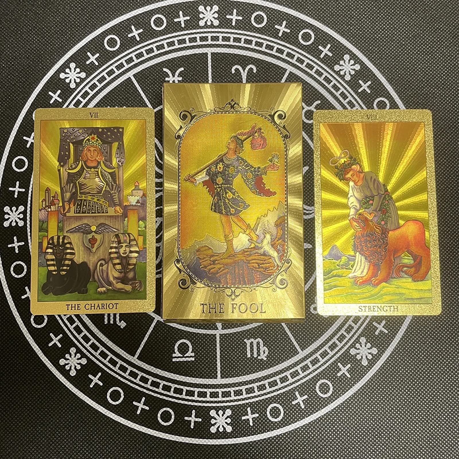 正規品✨金箔ディテールの美しく豪華なデッキ✨高級感溢れるバロックタロットカード✡ 正規品タロットカード】キラキラ輝くレインボーゴールド箔押し