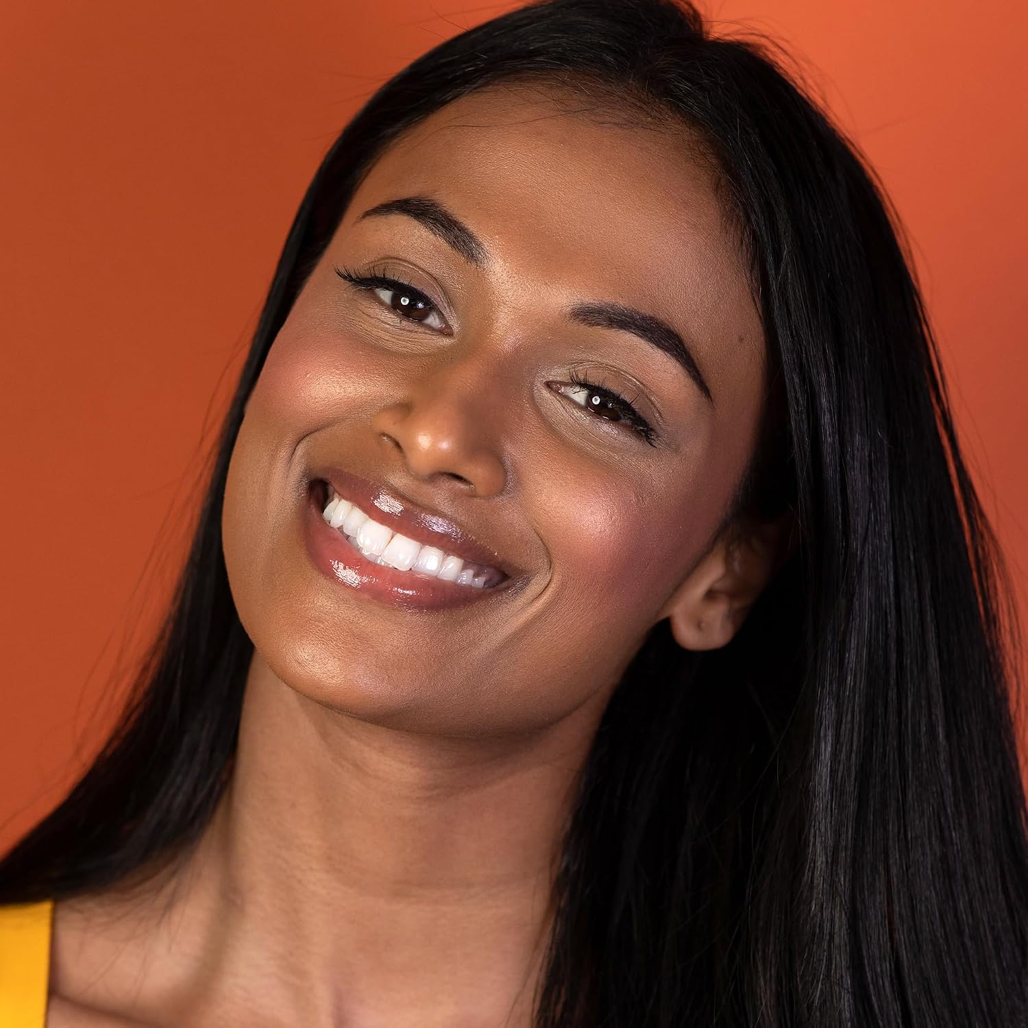 Foundation & Concealer in One, Vasanti Cosmetics