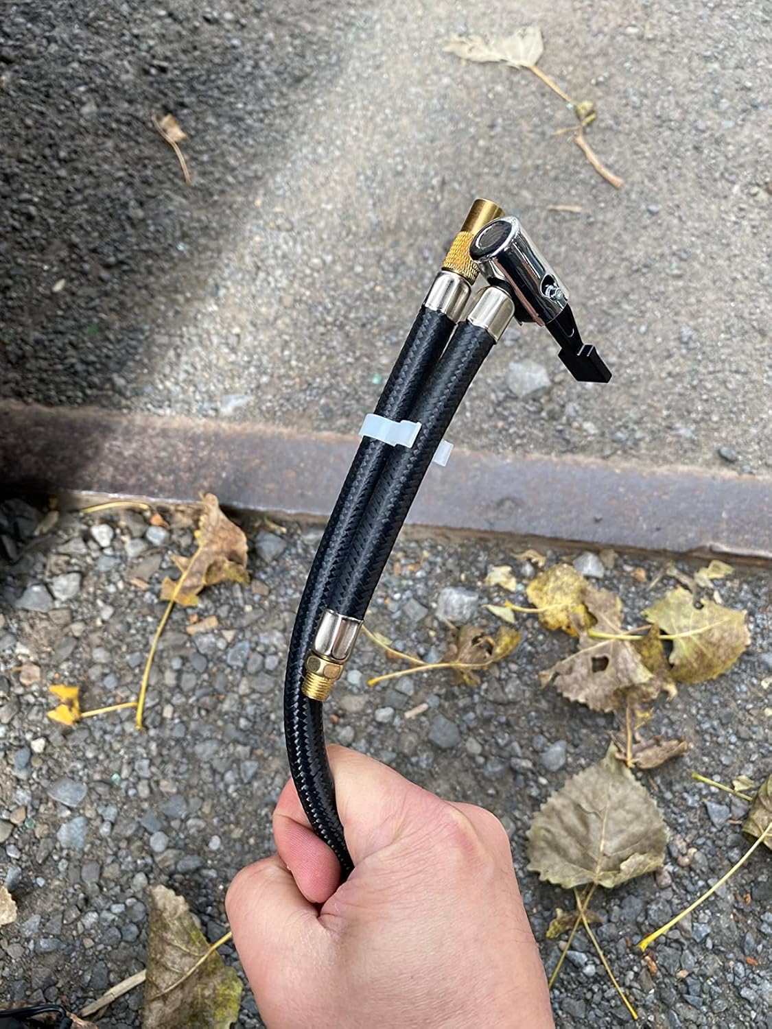 AstroAI Portable Air Compressor 100 PSI, 12V DC,Tire Inflators,Canadian Tire Air Pumps, Yellow