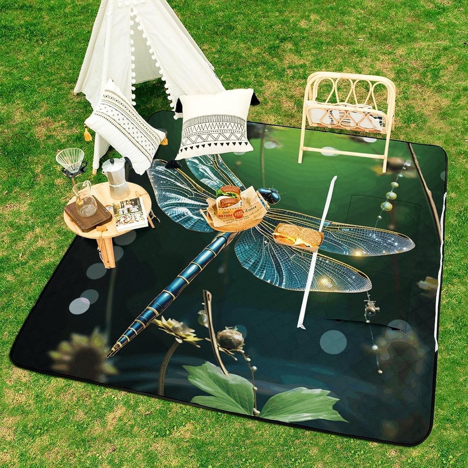Dragonfly Green Picnic Blanket with Zipper Water Resistant Sand Free Picnic Mat Washable Foldable Easy Carry Beach Blanket for Lawn Beach Hiking Camping