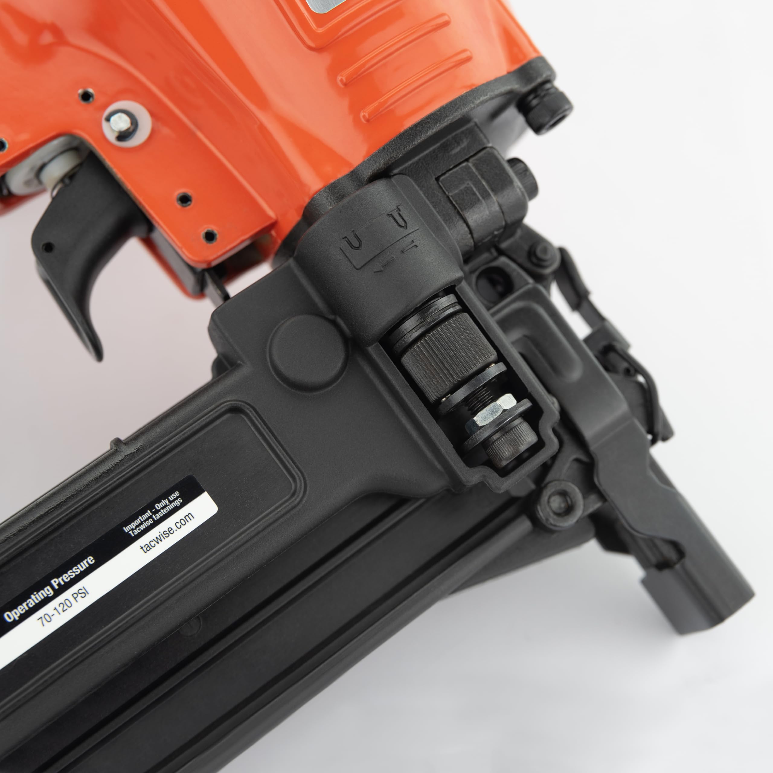 Tacwise 1717 F1450V Agrafeuse Pneumatique Professionnelle, Utilise des Agrafes pour Charpente de Type 14/19-50 mm