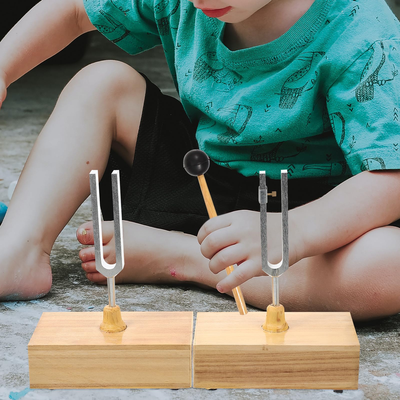 MAGICLULU Diapason en Métal Réglage Précis et Timbre Clair avec Marteau et Base en Bois 440hz Instrument pour Expérience Acoustique Physique pour L'enseignement Scientifique