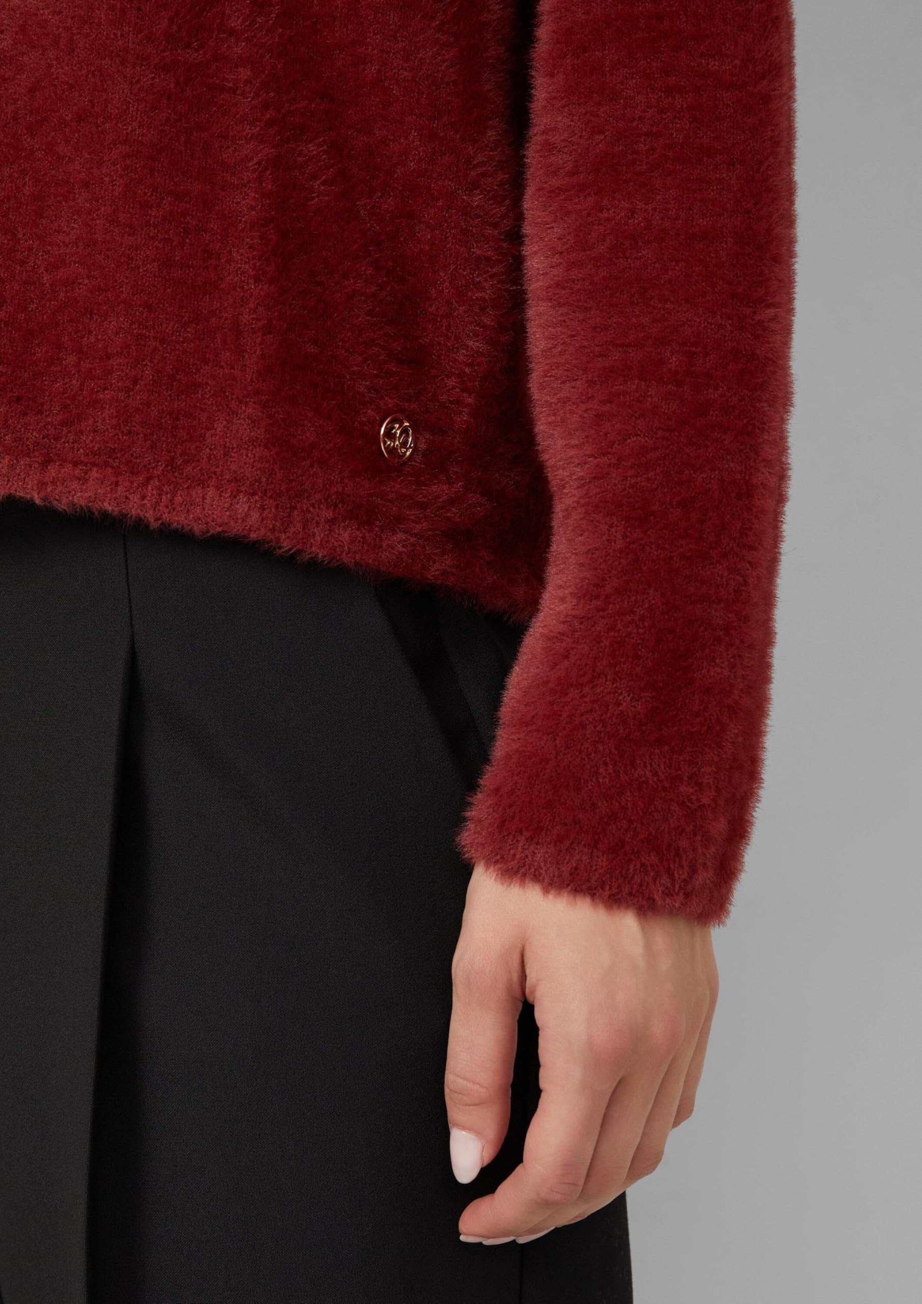 s.Oliver Flauschiger Relaxed-Fit-Pullover mit U-Boot-Ausschnitt