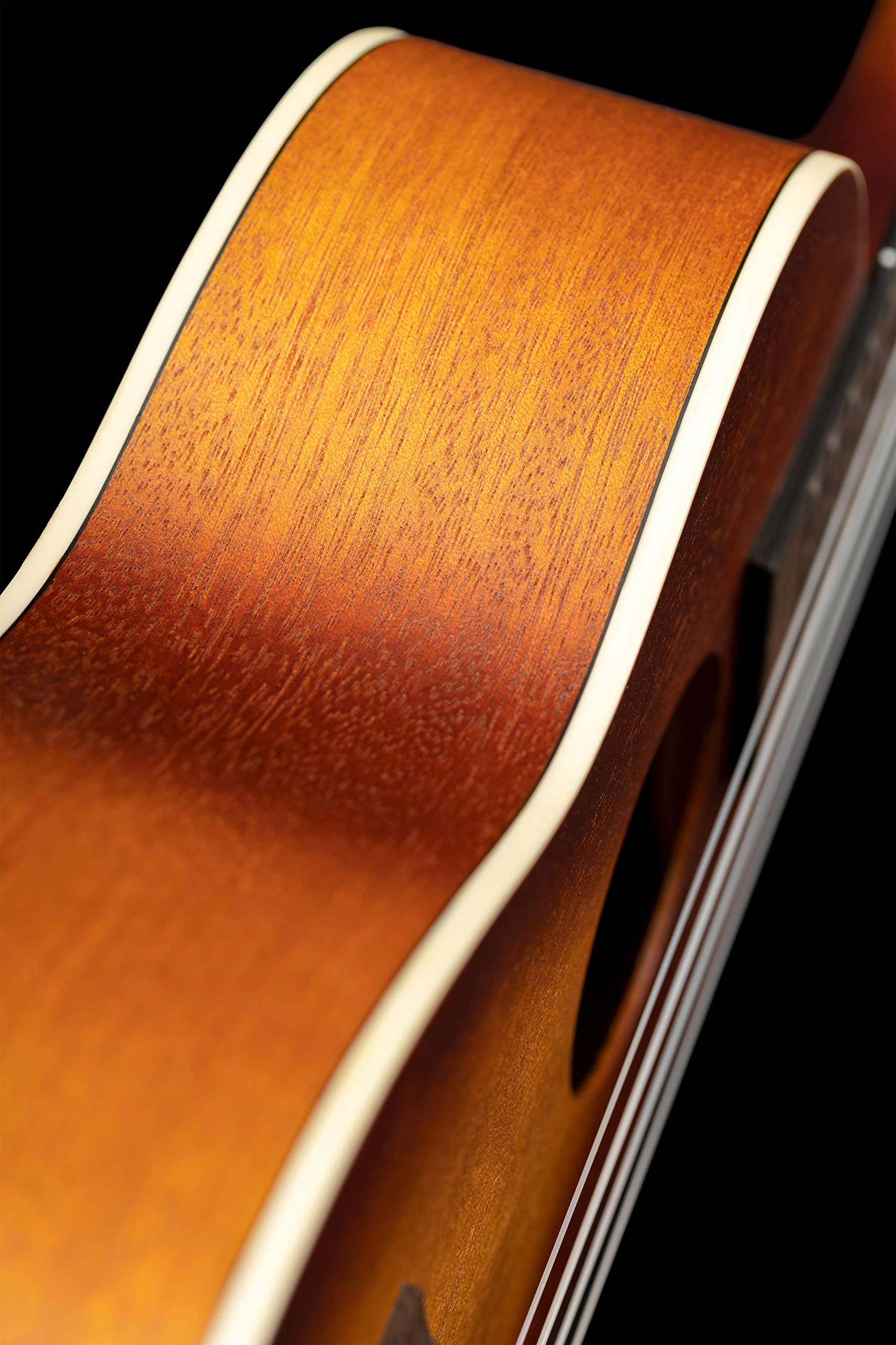 Ortega Guitars Akustyczne Ukulele Koncertowe – Seria Earth – Okoume, Kolor Brązowy (RUDAWN)