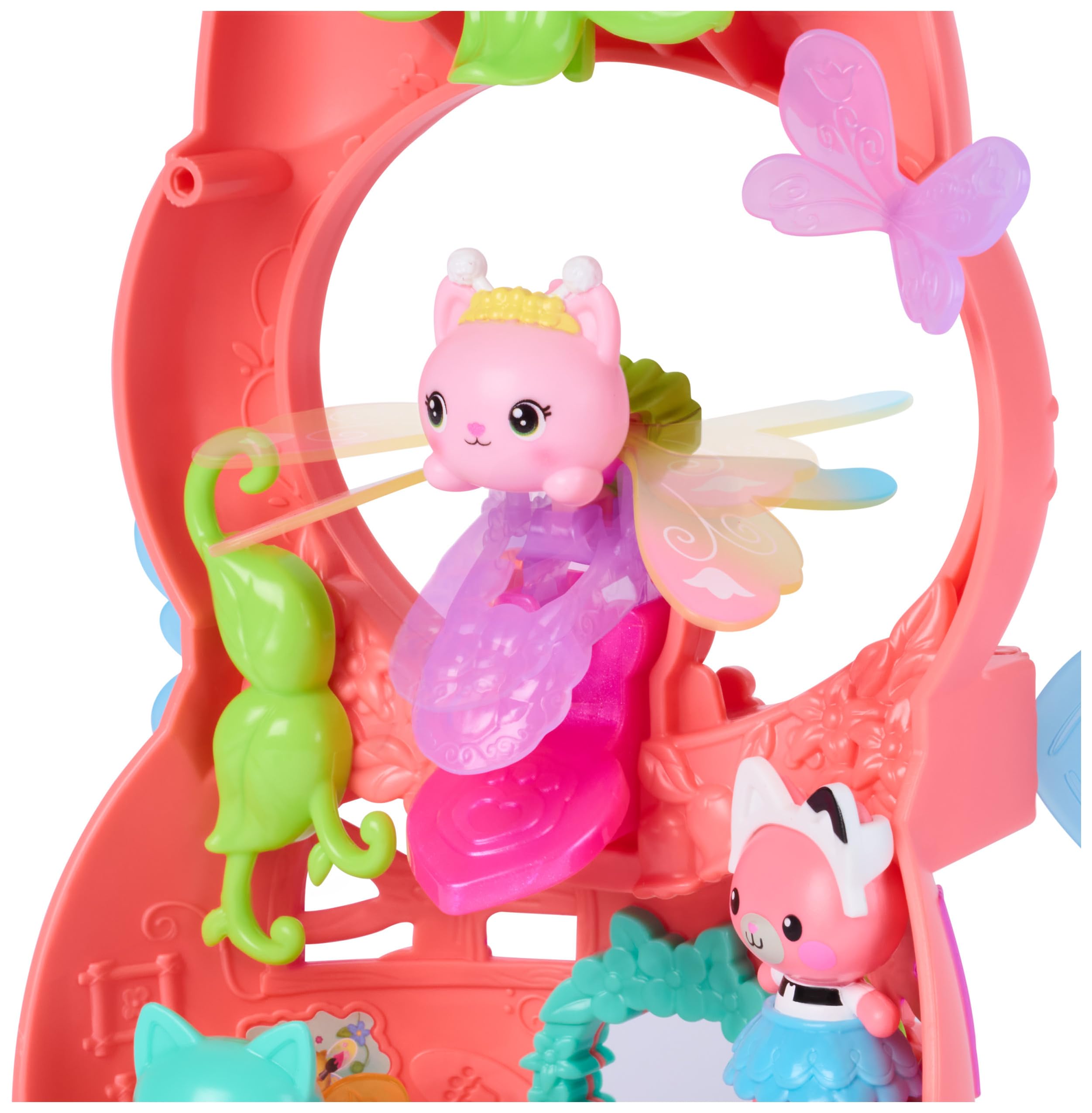 Gabby's Dollhouse Fairylandia, Set di Gioco Kitty Fairy con Ali magiche con 12 Pezzi ed Esclusivo Anello con Ali magiche, Giocattoli per Bambini e Bambine dai 3 Anni in su