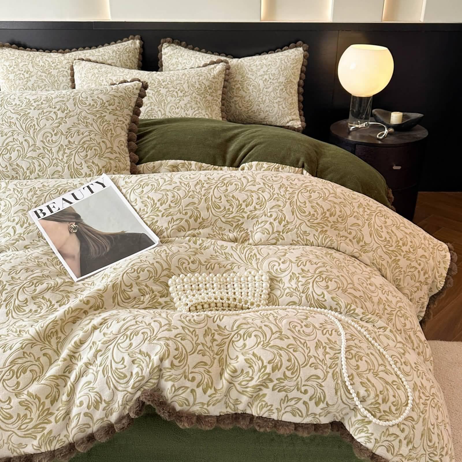 Gualiy 4-częściowy zestaw pościeli z aksamitną teksturą paisley, zawiera 1 poszewkę na kołdrę 200 x 230 cm z zamkiem błyskawicznym, 2 poszewki na poduszki, 1 prześcieradło płaskie, zielony