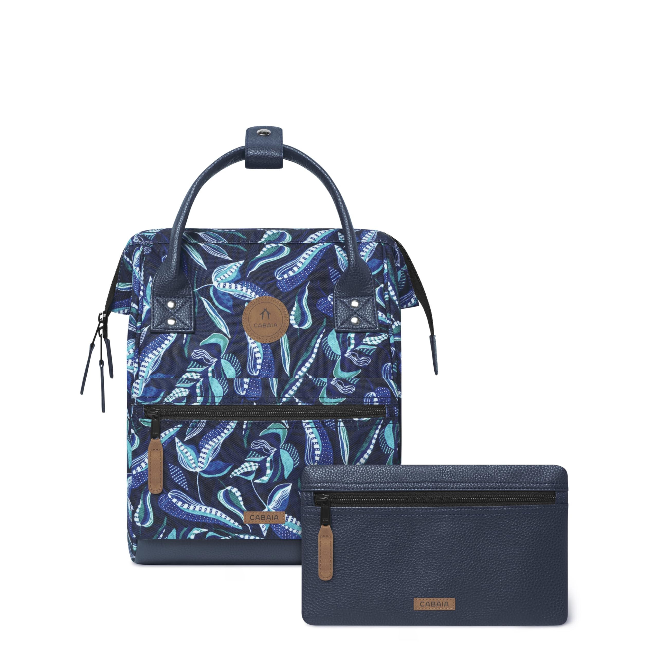 Cabaïa - Zaino Adventurer Busan - Medium 18L - Idrorepellente - Scomparto Per PC Fino A 13″ - 2 Tasche Intercambiabili - Vegan Certificato - Zaino Da Viaggio, Lavoro E Scuola - Verde