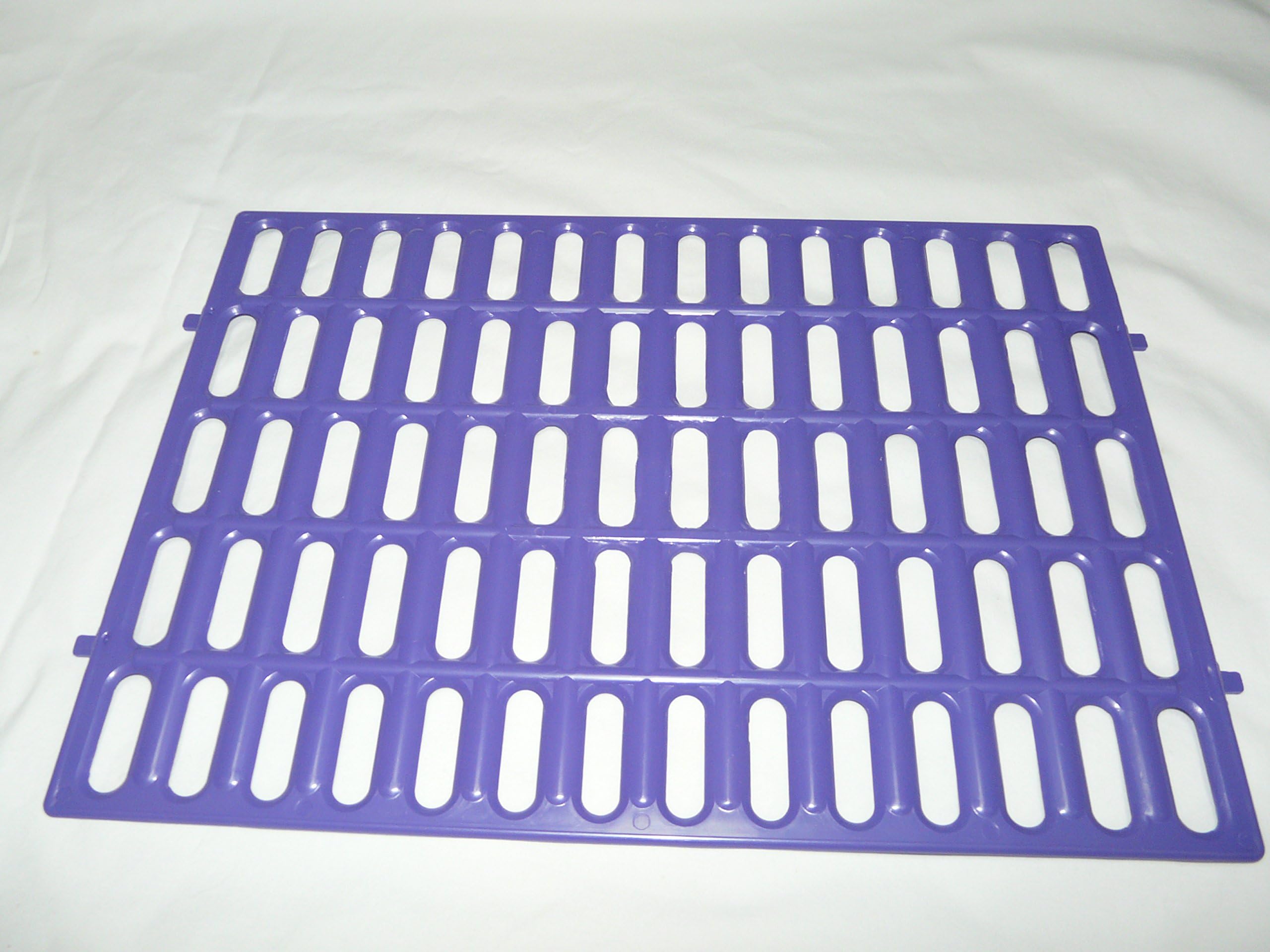 Mat for Rabbit cage, Plastic. Make a Wire-Floored cage Comfortable. (Purple)