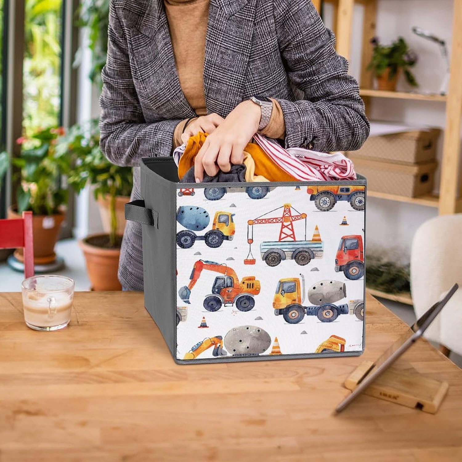 Foldable Storage Bin for Clothes Truck Creative Pattern Fabric Cube Organizer with Handle