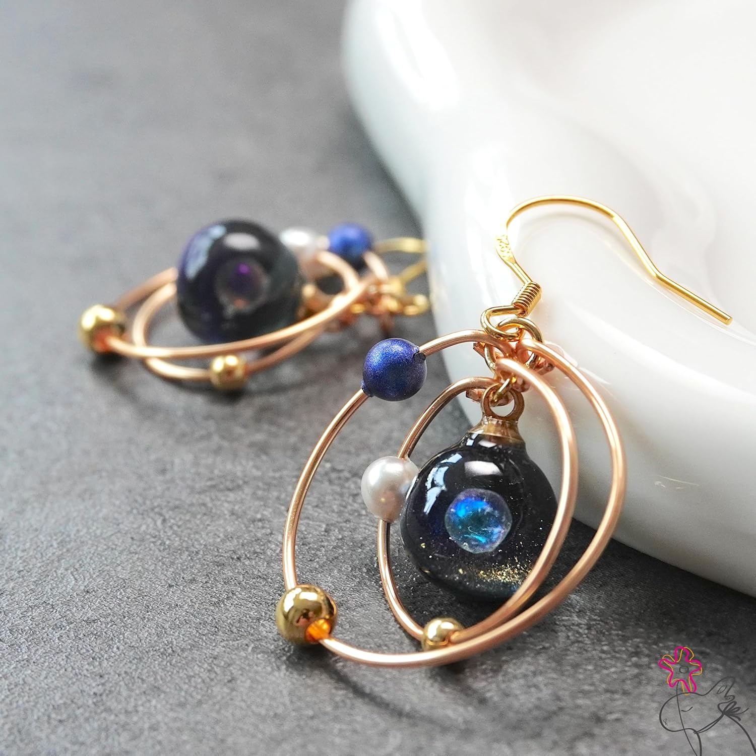WEWDBY Handmade Cosmic Planet Art Earrings - Iridescent Hand-Mixed Resin Planet Design, 3D Metal Ring Surrounding, Lightweight & Hypoallergenic, Creative Jewelry for Women, Unique Gift for Sci-Fi & Art Enthusiasts - Image 5