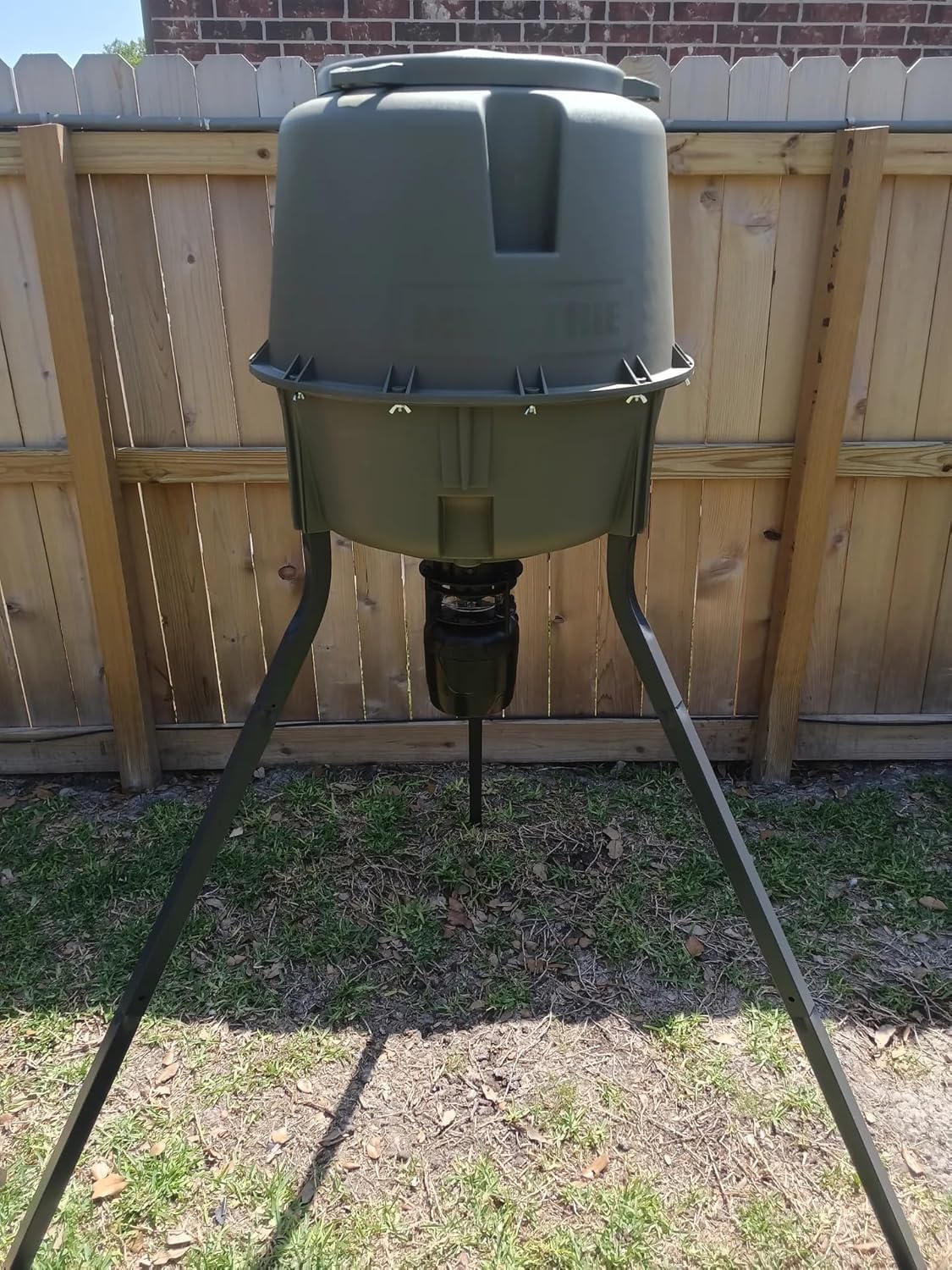 Feeder Guard Outdoor for Moultrie Pro Hunter - Wildlife Feed Dispenser, Weatherproof Deer Feeder Guard for Animal Feed Devices (Black)