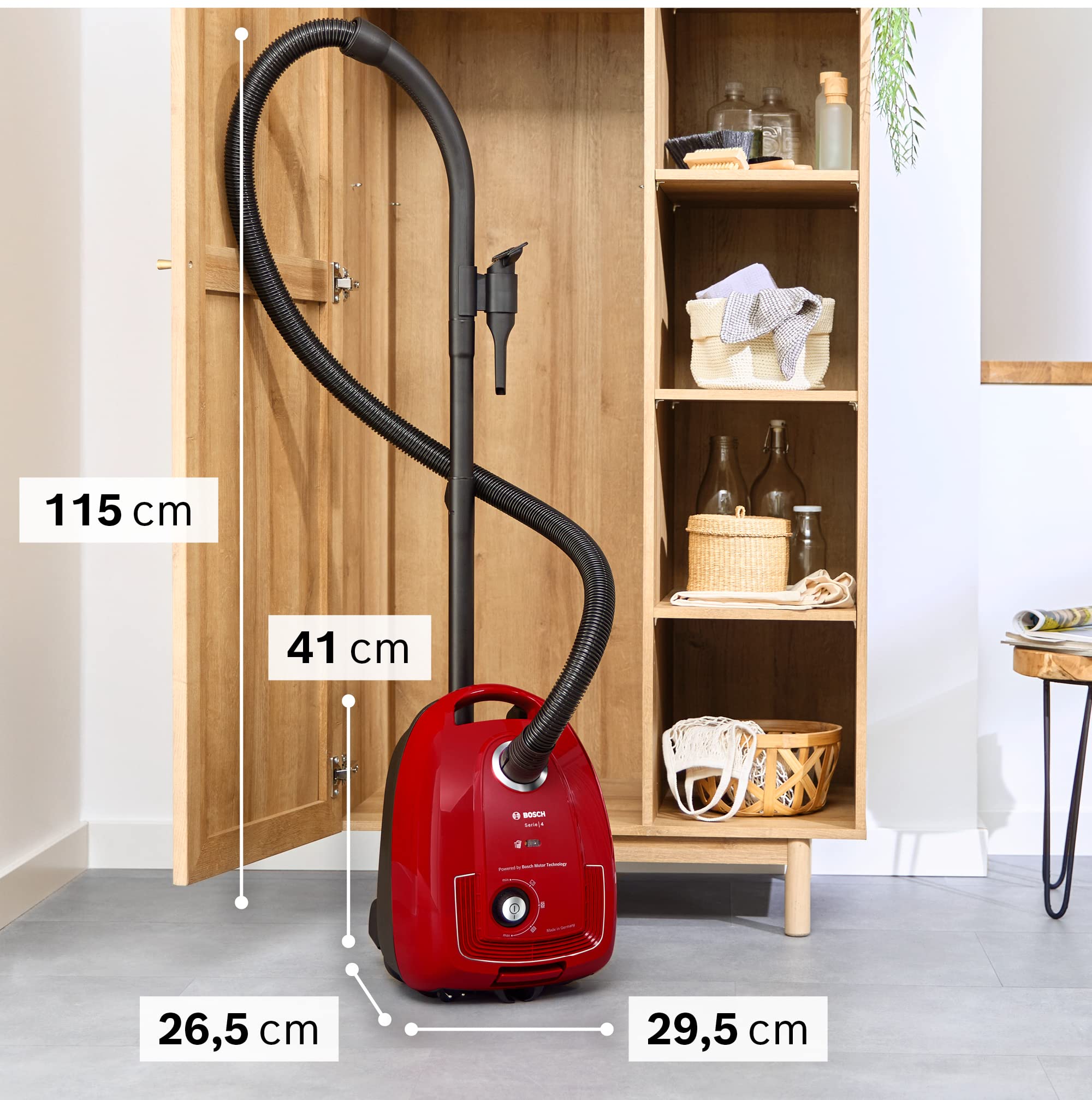 Bosch Odkurzacz z workiem serii 4 BGD38RD1H, trwały, higieniczny filtr, dysza do twardych podłóg, klips do akcesoriów, dysza do tapicerki, ssawka szczelinowa, wysoka siła ssąca, 600 W, czerwony