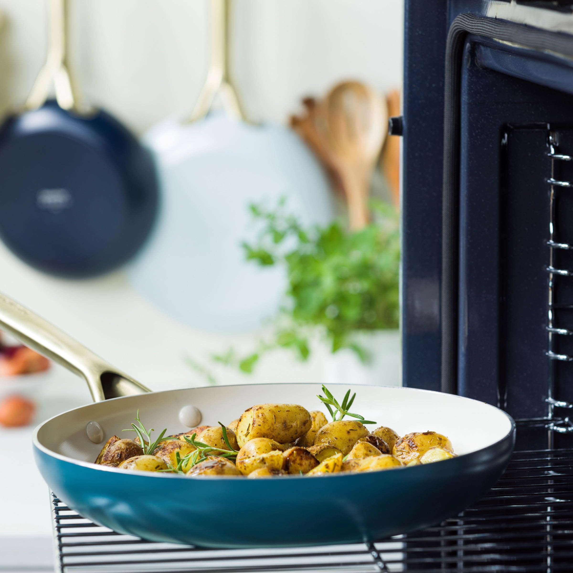 GreenPan Shades Set 3 Padelle Ceramica Antiaderente, Ø 20/24/28 cm, Senza PFAS, Alluminio Riciclato, Compatibile Induzione, Adatte al Forno 220 °C, Lavastoviglie, Coastal