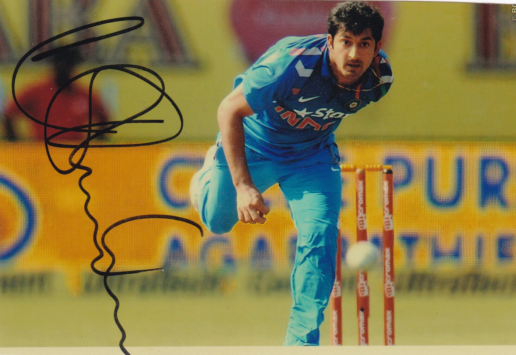 Mohit Sharma Cricket Player Photograph-picture-32