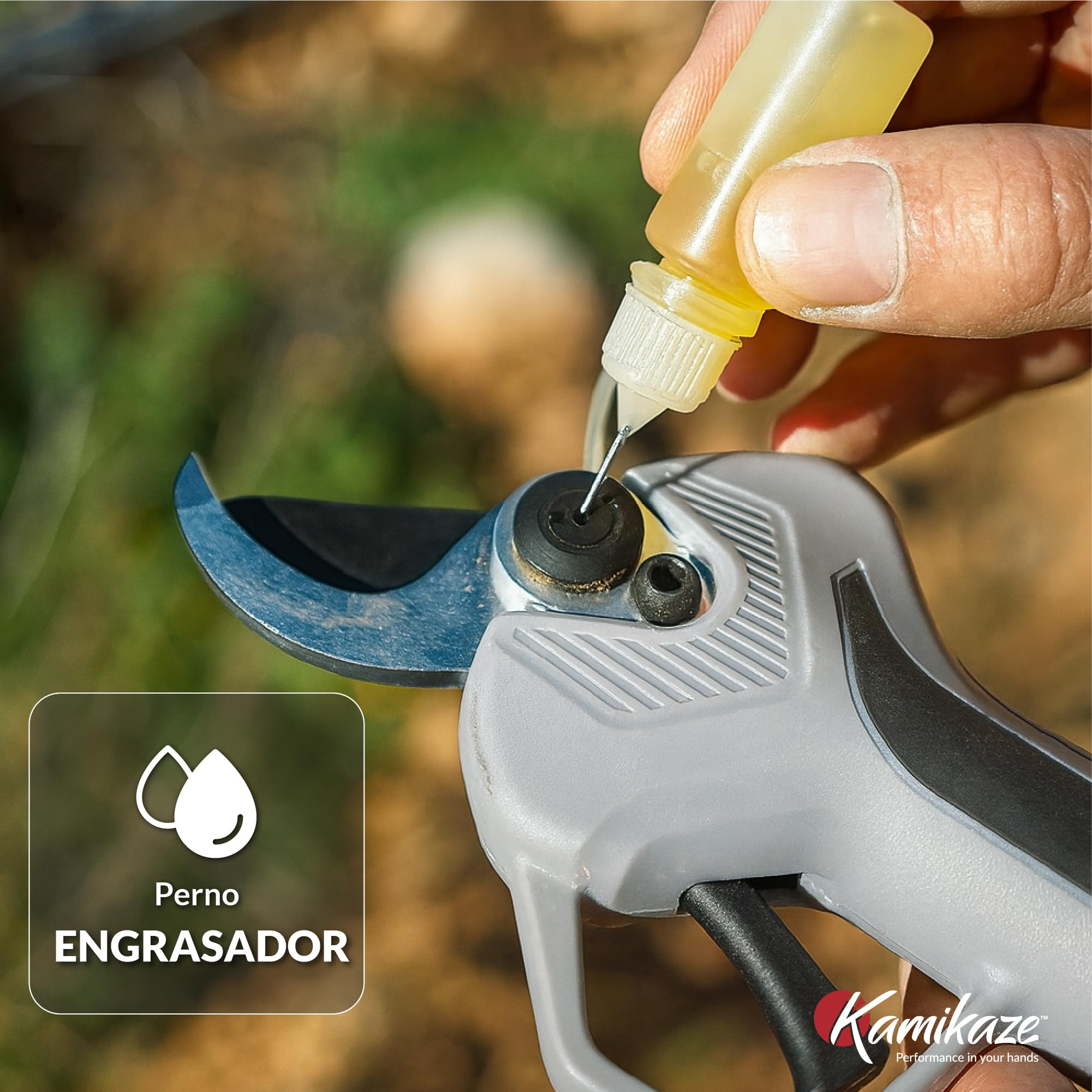 KAMIKAZE KV295 Tijera de Poda Eléctrica Profesional para Viña y Árboles Frutales, Corte 25 mm, 14,4V, 2,5Ah, Autonomía 6 Horas