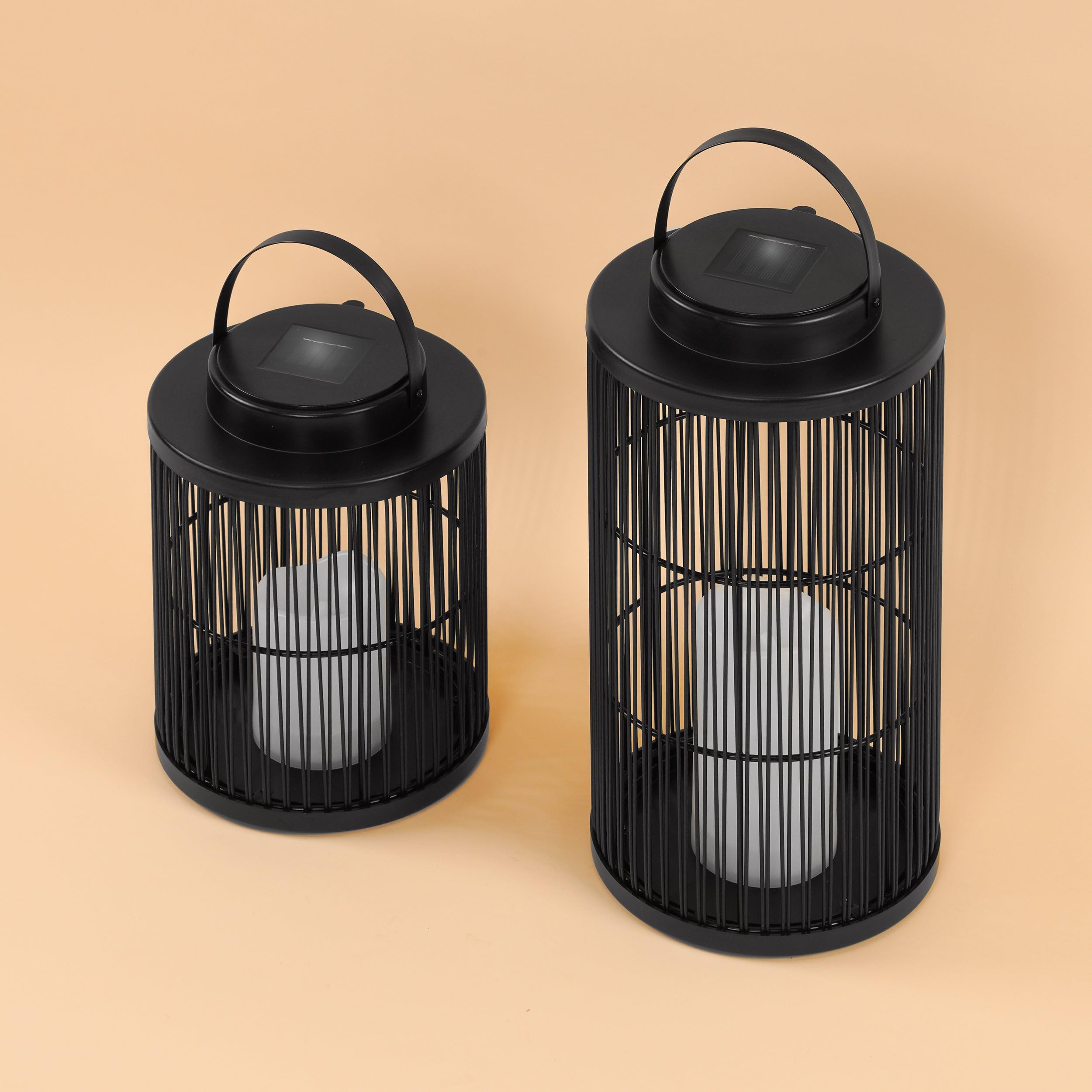 Esotec Solar Metall Außenlaternen Dekoleuchten Sara, 2er Set, LED Tischleuchte, Akku, Led Kerzen Flackerlicht, Solarleuchte, Standleuchte, draußen, outdoor, schwarz, 102162