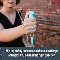 Vista 5 de Sabre Gel de pimienta con tapa abatible rápida, aerosol OC de máxima resistencia, clip a presión para un fácil transporte y acceso rápido, agarre