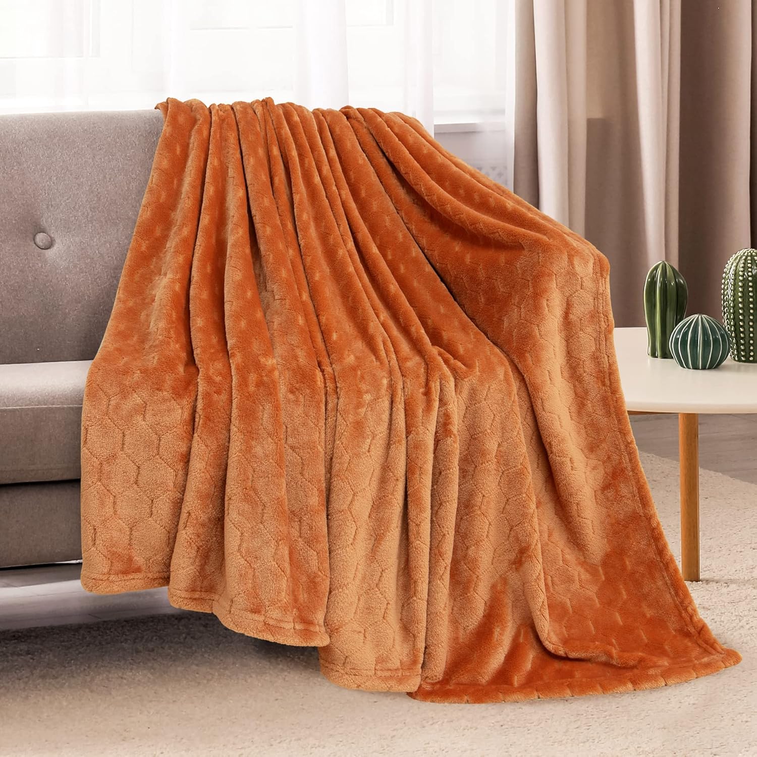 TOONOW Fleece Blanket Super Soft Cozy Throw Blanket 50" x 60", Lightweight Fuzzy Comfy Textured Flannel Blanket Warm Plush Throw Blankets for Couch, Sofa, Bed, Pumpkin - Image 2