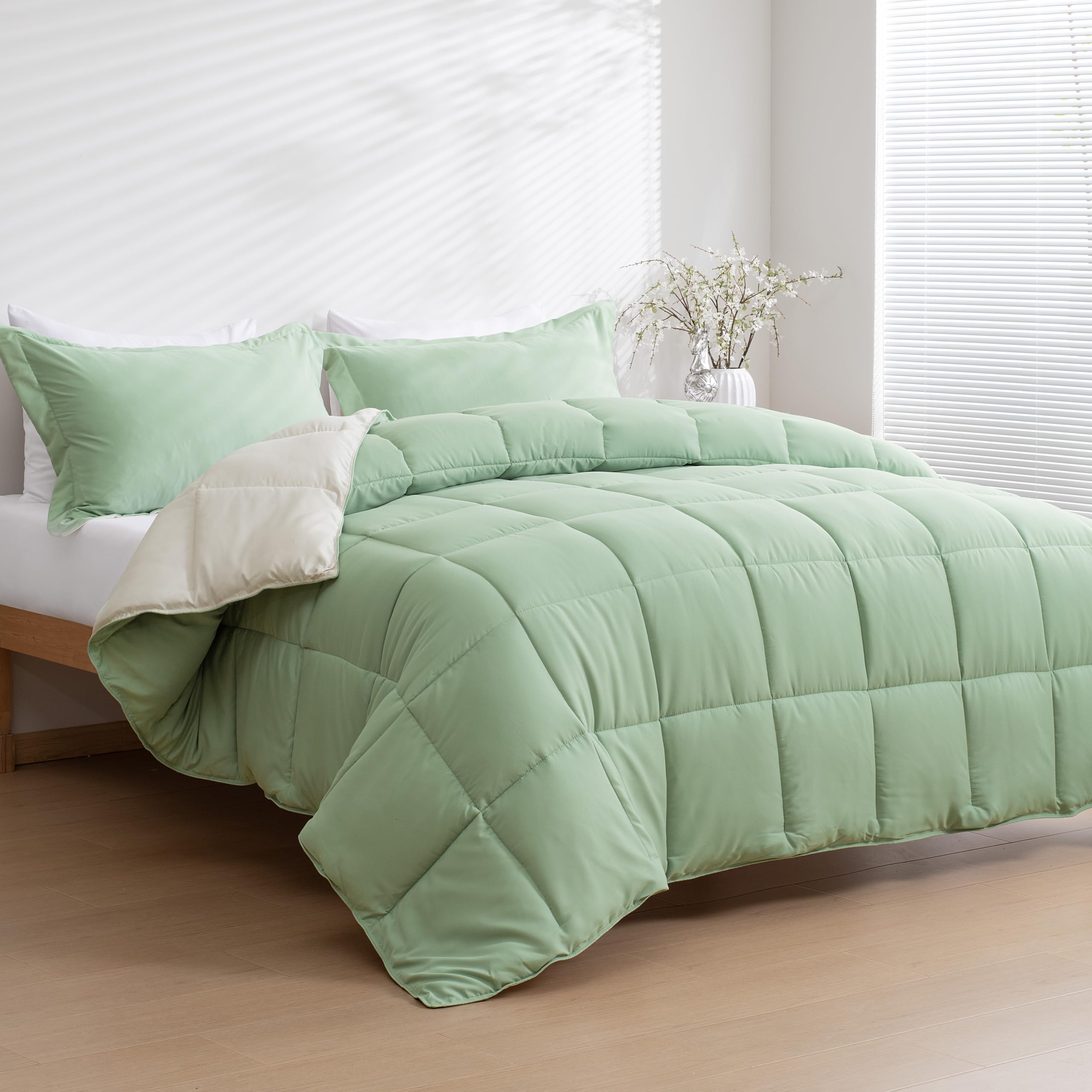 HIG 2 Pieces Sage Green Reversible Coverless Duvet 10.5 Tog - Single โ image 1