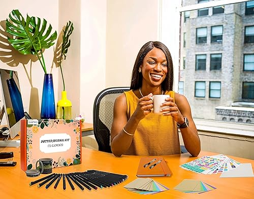 Miniatura 7 de LOPWO Kit de diario de puntos con caja de regalo, incluye 192 páginas numeradas A5, bolígrafos de colores, calcomanías, plantillas, cintas Washi,