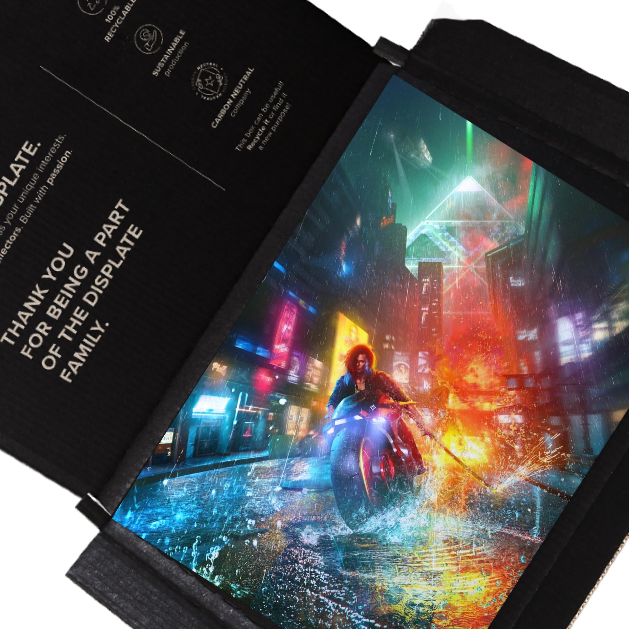Displate - Poster in metallo - Wall Art - Cyberpunk 2077 - Phantom Liberty by Valeriia Speeding Through Dogtown - Taglia M - 32 x 45 cm Matt