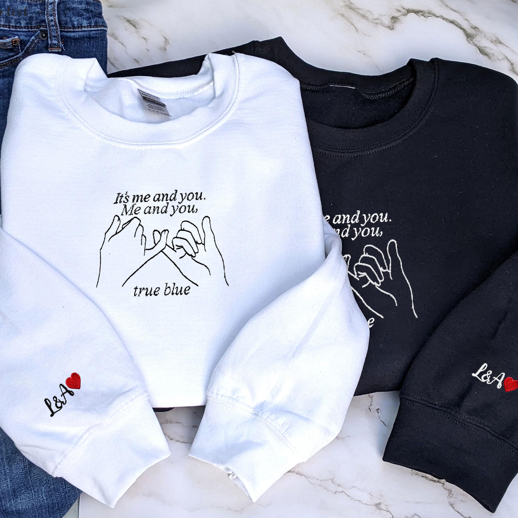 Niestandardowa haftowana bluza dla par - pasujące bluzy z kapturem dla par, uroczy prześcieradło duch bluza na Halloween, inicjał na rękawie, prezenty dla par, walentynki, chłopaka, dziewczyny