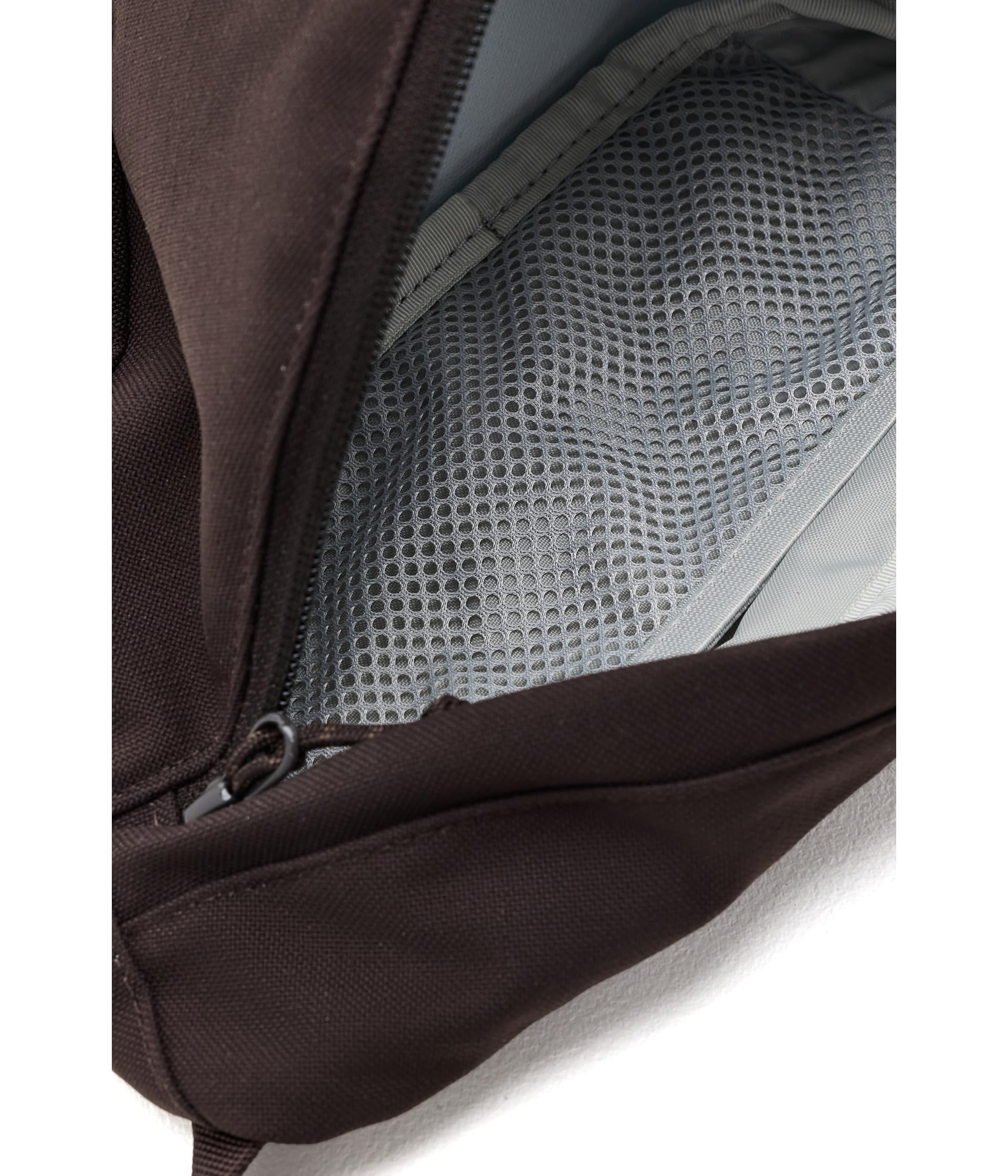 Fjällräven Sac Banane High Coast Ulvö Hip Pack Black Oak Marron foncé