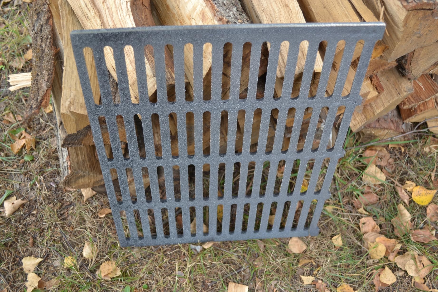 SEZAM Griglia in ghisa, 43 x 35 cm, griglia per stufa, griglia per cenere, vari diametri, adatta per camino, griglia da tavolo, griglia del forno, griglia del fuoco, griglia per carbone, barbecue