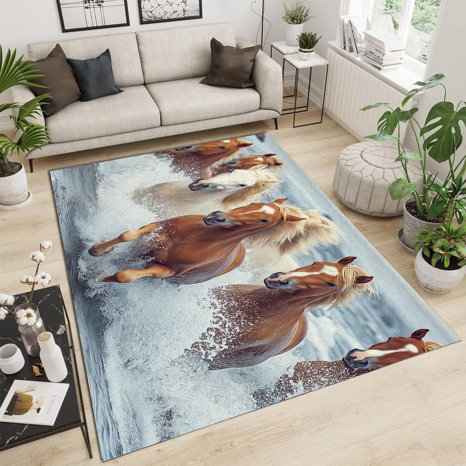 Tapis salon poils ras motif cheval sauvage au design moderne épuré