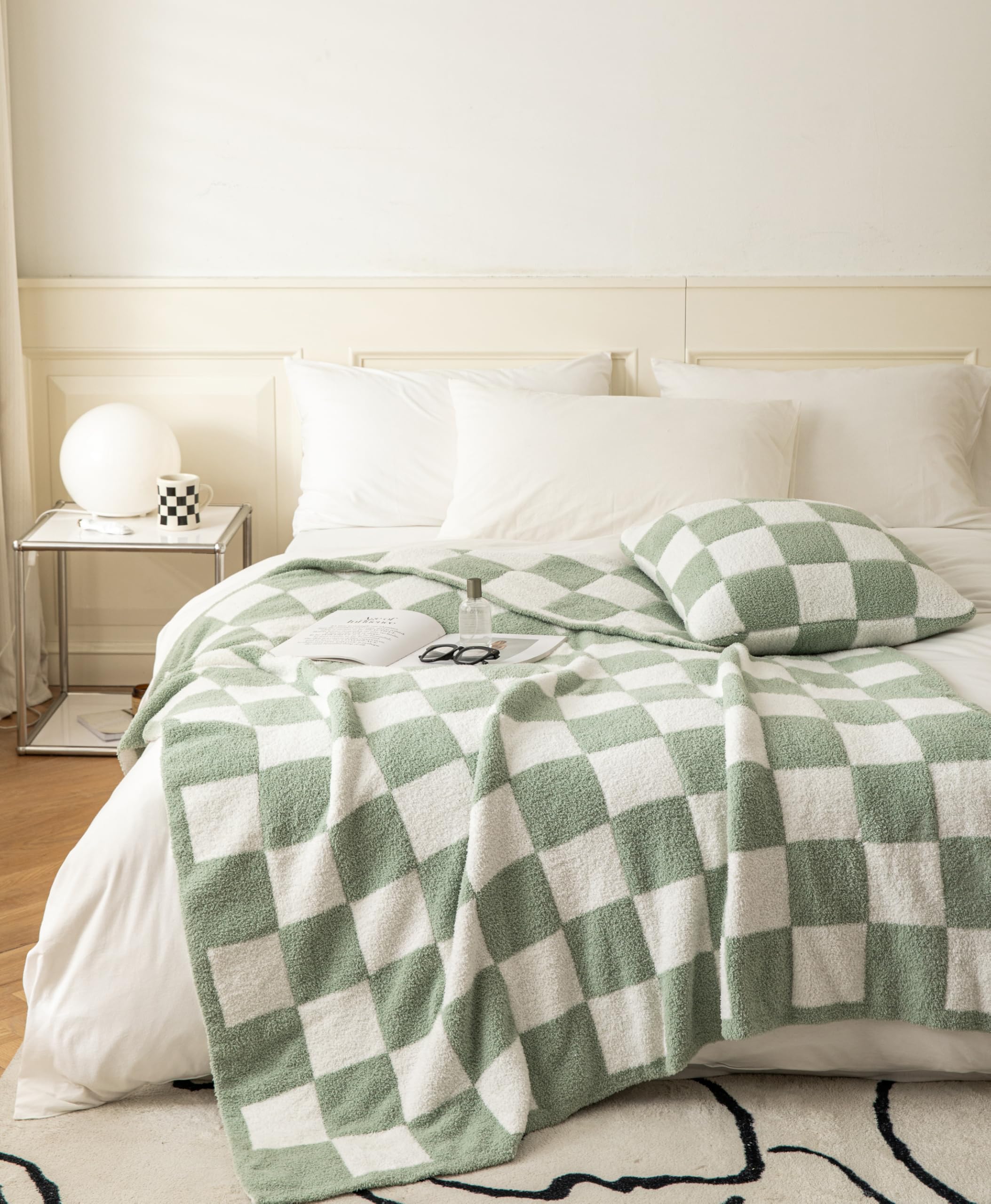Ultra-Soft Buffalo Checkerboard Grid Fluffy Microfiber Knitted Throw Blanket Super Cozy Lightweight Checkered Bed Blanket for Sofa Couch Bed Matcha 51"X63"