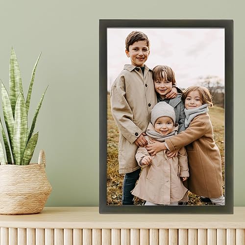 Vista 224 de Lawrence Frames Marco de fotos de madera de nogal, colección de galería, nogal claro, 2.5 x 3.5 pulgadas