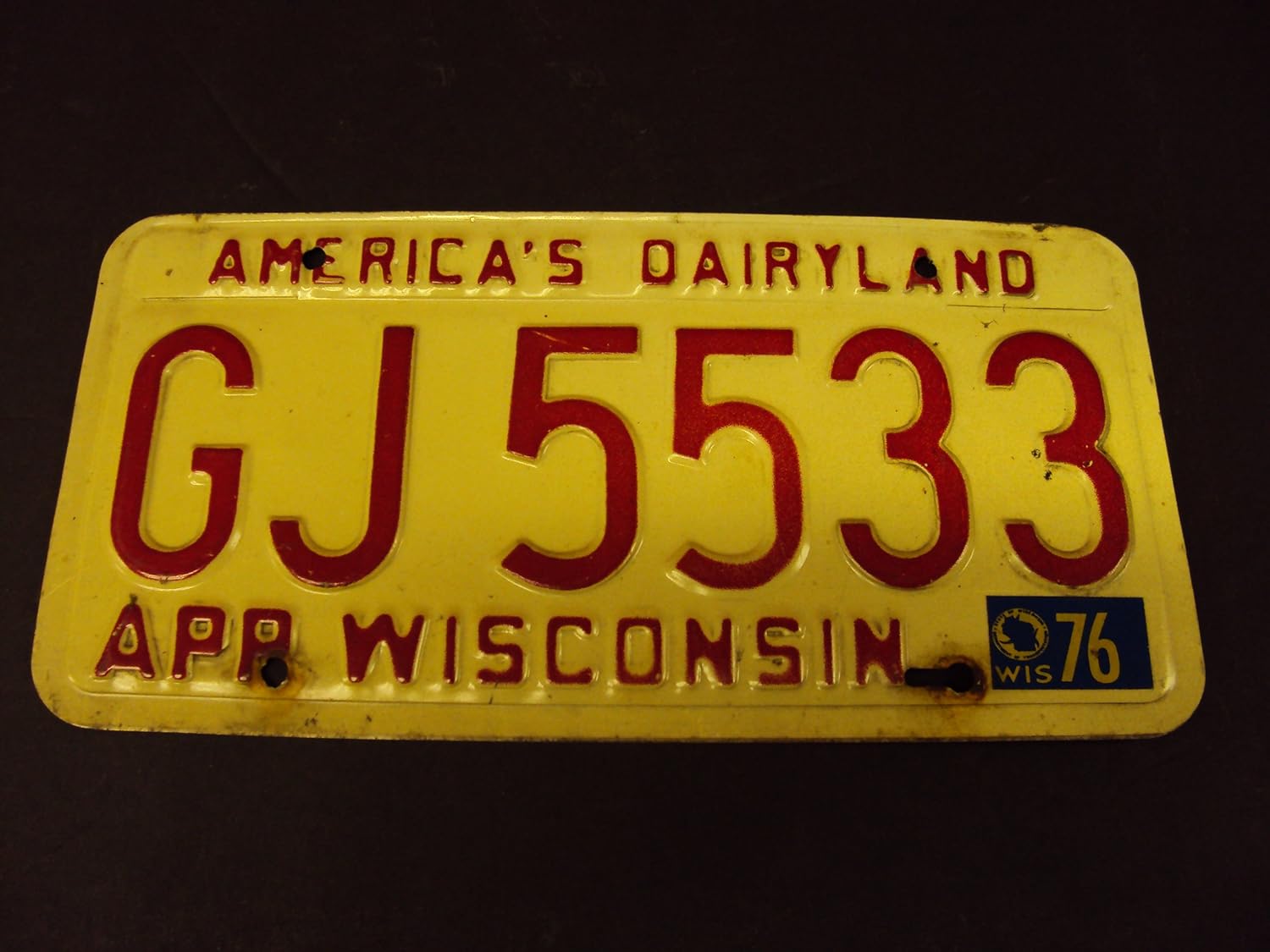 1976 Wisconsin License Plate Red Lettering Over Cream
