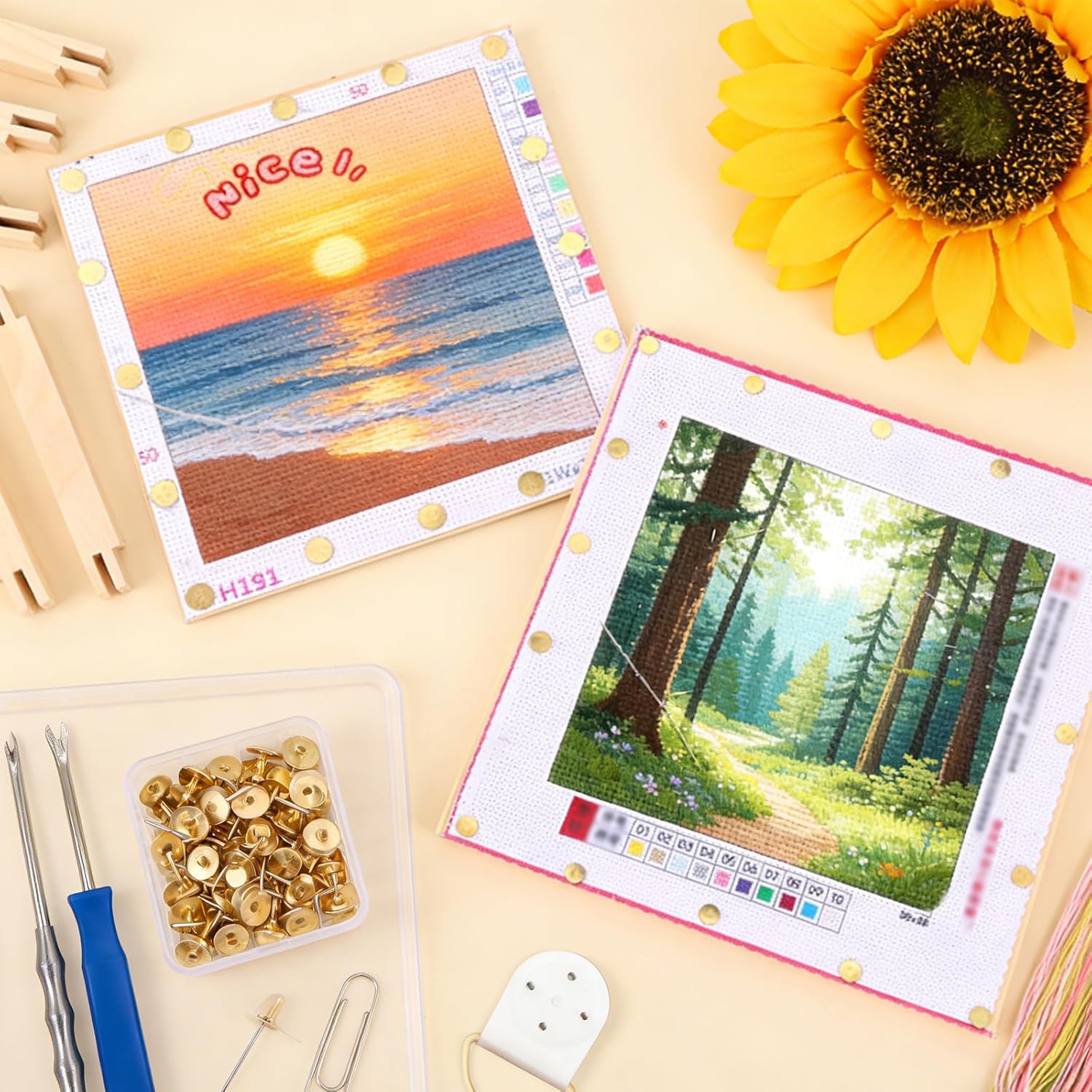 16PCS Stretcher Bars Kit for Needlepoint Solid Wood 8 10 12 16 Inch Canvas Stretching Bars with Tacks Puller Mallet Hangers Screws for Embroidery Tapestry Stitch Craft Framing