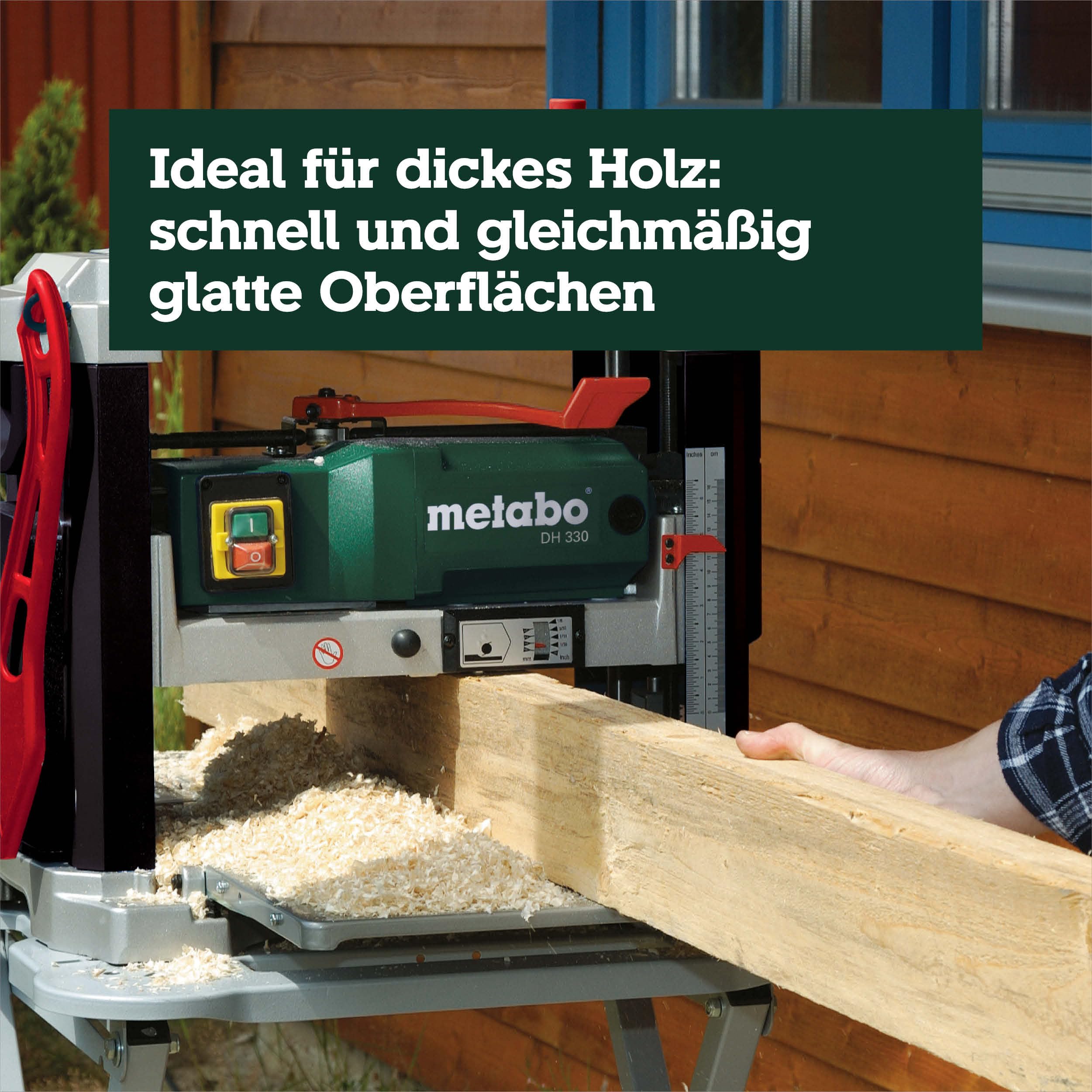 metabo Dickenhobel DH 330, Mobile Hobelmaschine mit 1800 W und HSS-Messer | Dickenhobelmaschine mit 330 mm Durchlassbreite, 152 mm Durchlasshöhe, Absaugstutzen, Schiebestock und 2 HSS-Messern