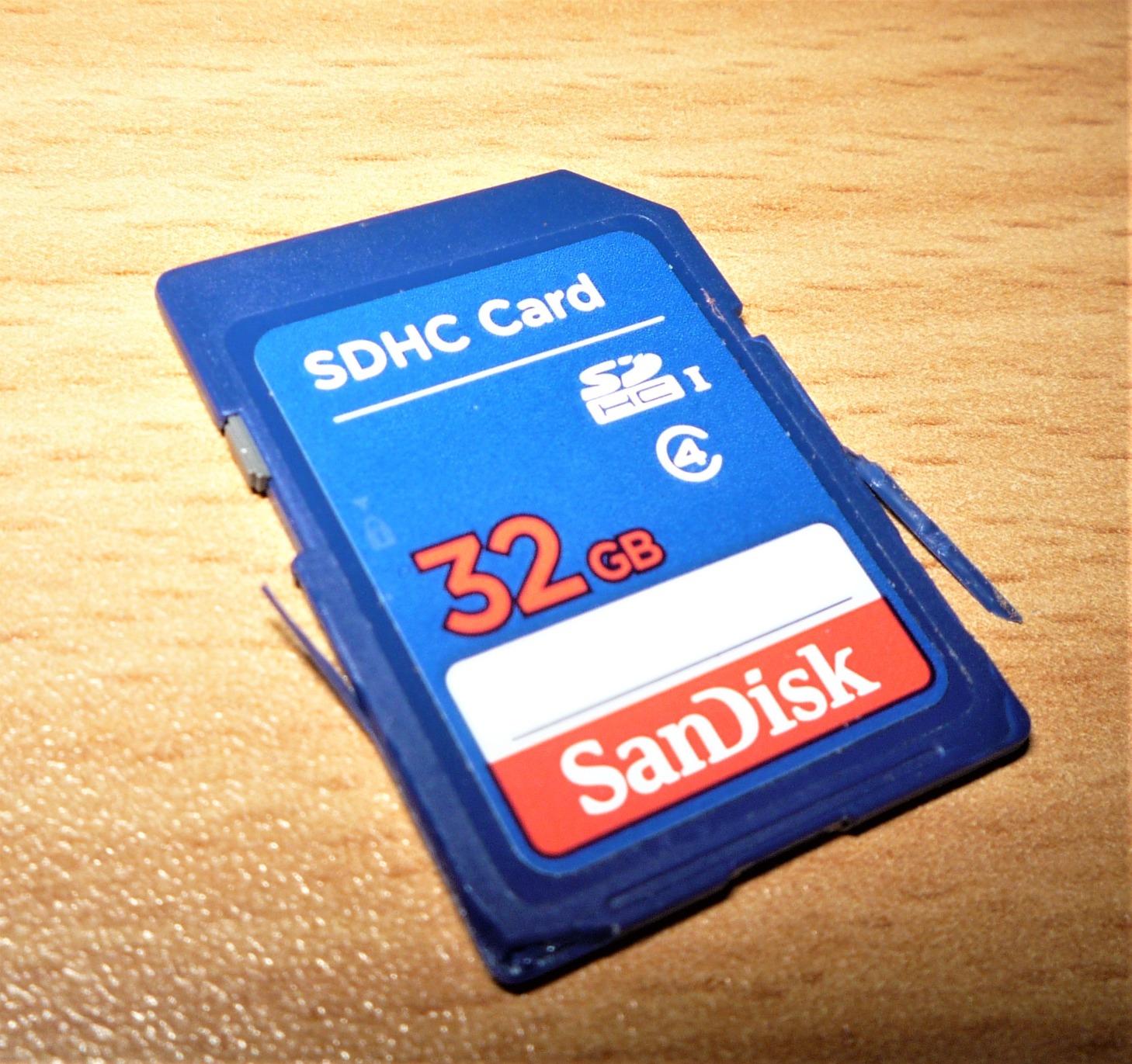 Plastic is shedding bits after a few weeks of use.