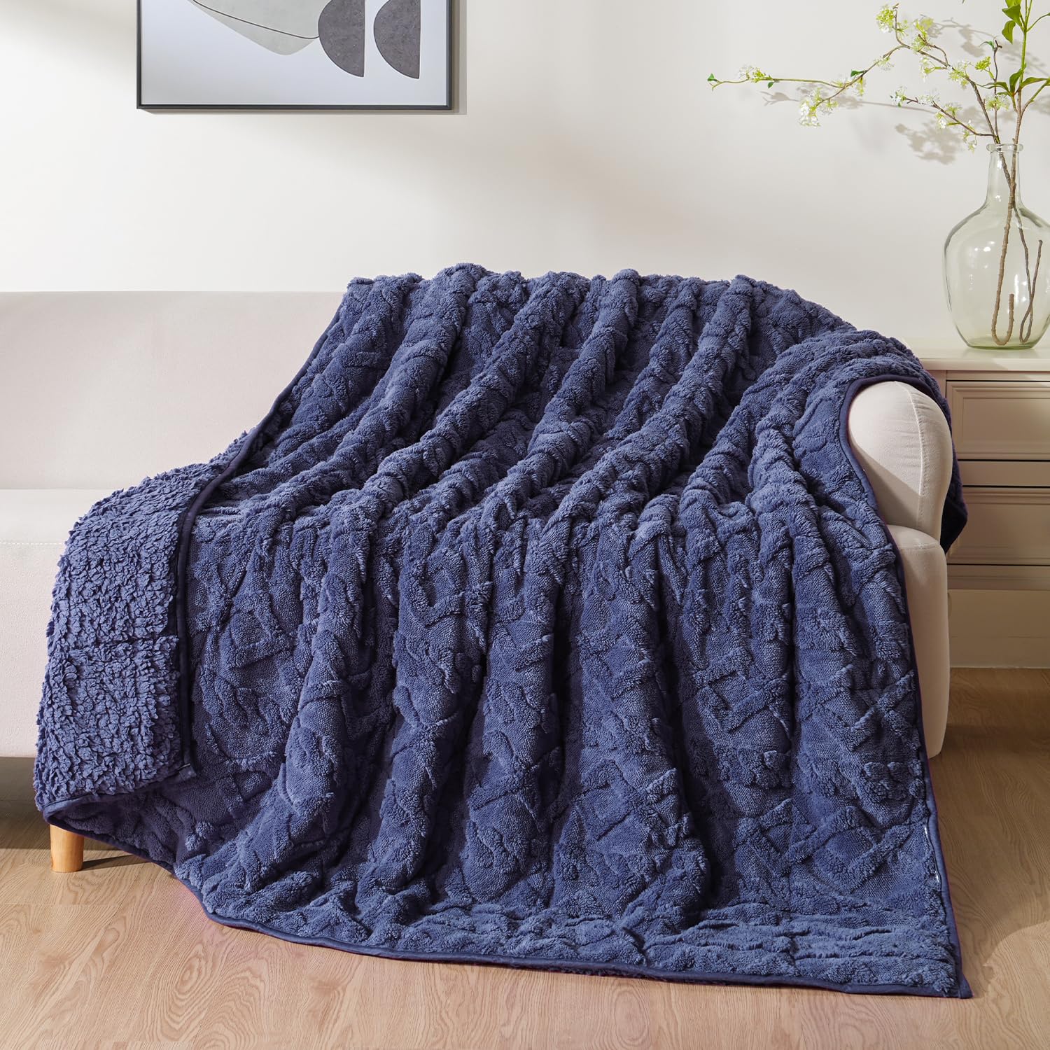 Uttermara Weighted Blanket for Adults Queen Size 15lbs 60x80 inches, Dual Sided Soft Jacquard Sherpa Weighted Blankets, Thick Heavy Blanket for Sleeping and Calming, Navy Blue