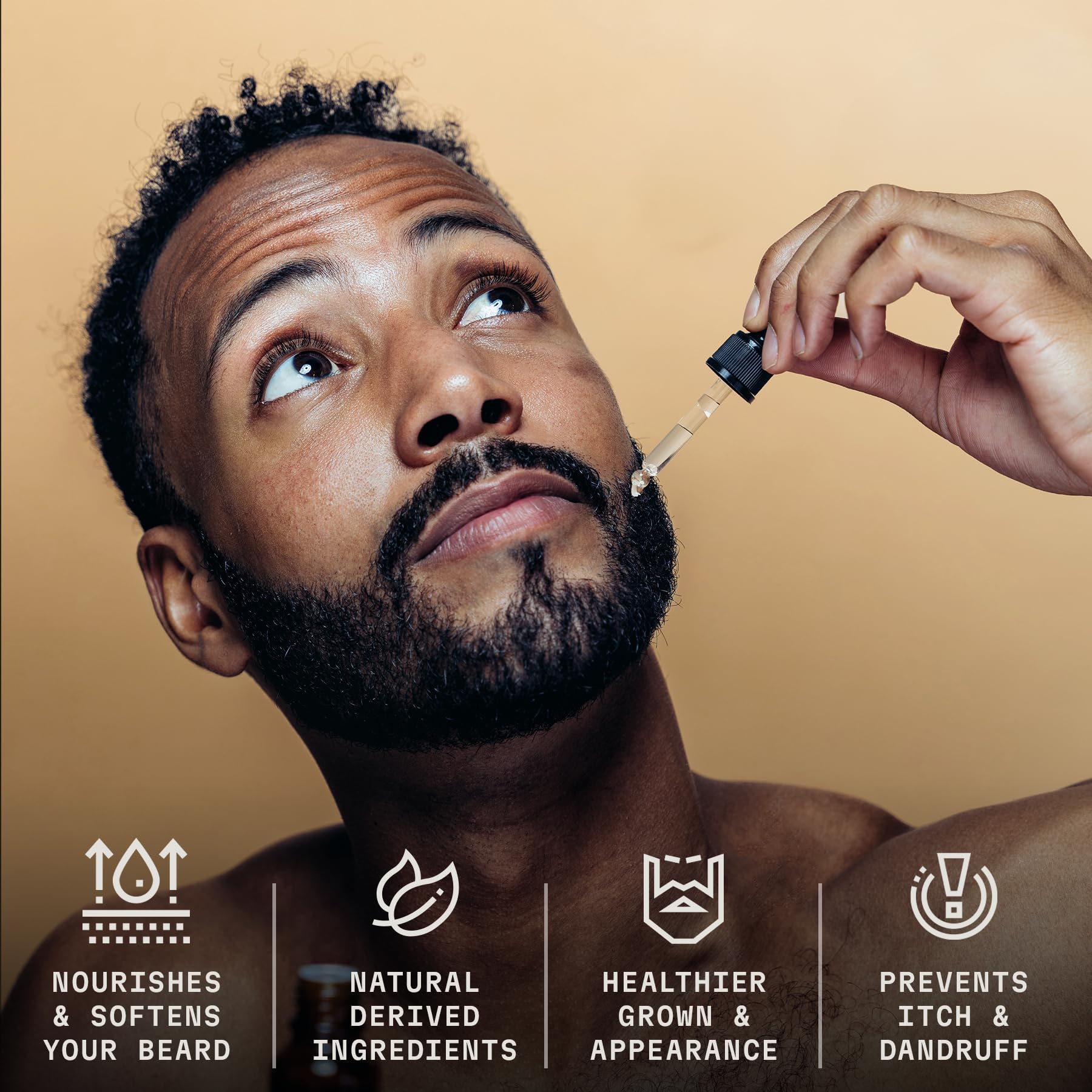 Striking Viking Lot de 4 huiles à barbe pour homme – Infusion adoucissante de style barbier – Favorise une croissance plus complète de la barbe – Senteurs De Santal, De Vanille, De Cèdre et D'agrumes