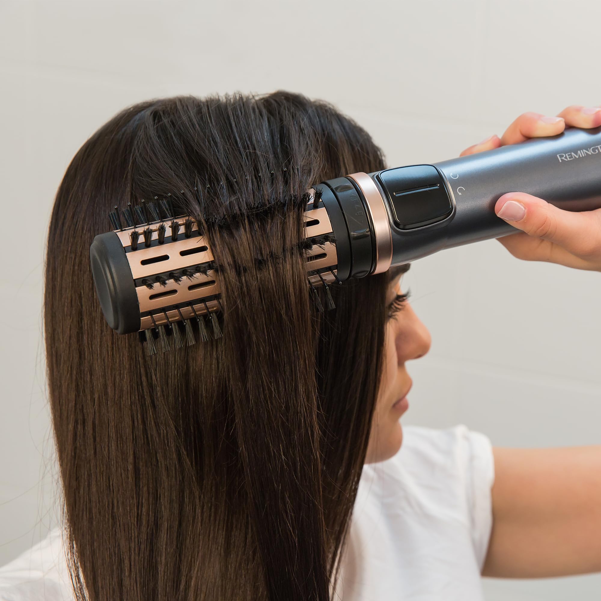 Remington Spazzola rotante per capelli, Asciugacapelli, 1000 W, Setole Morbide (40/50 mm), 2 Velocità e Temp, Rivestimento in Ceramica con Cheratina e Olio di Mandorle, Keratin Protect AS8811