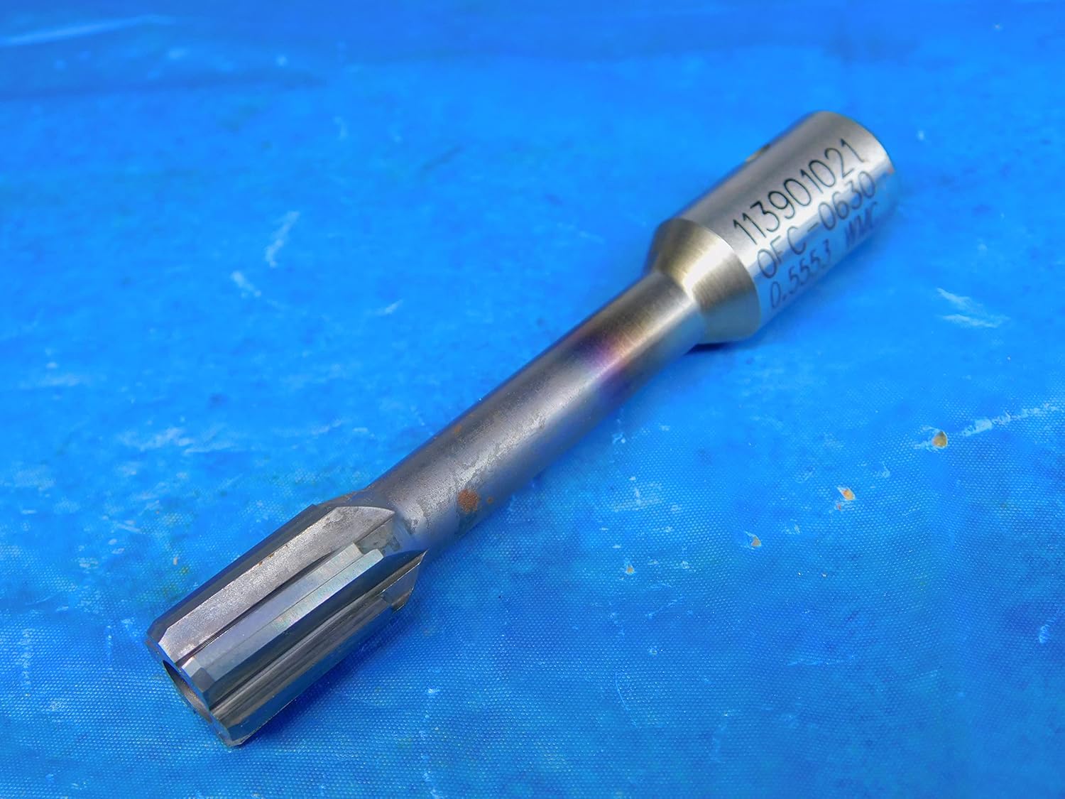 WIDIA .5553" O.D. HSS Carbide Tipped COOLANT Chucking Reamer 5/8 Shank 6 FL - AR3155AC1
